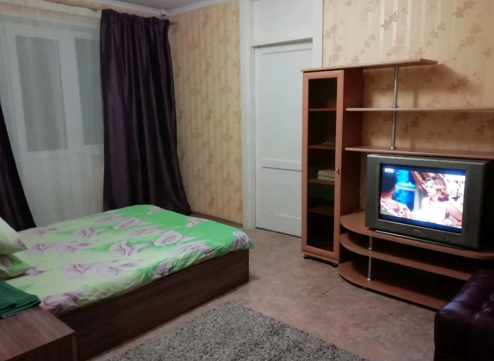 2-комнатная квартира,  Клары Цеткин ул. 30 