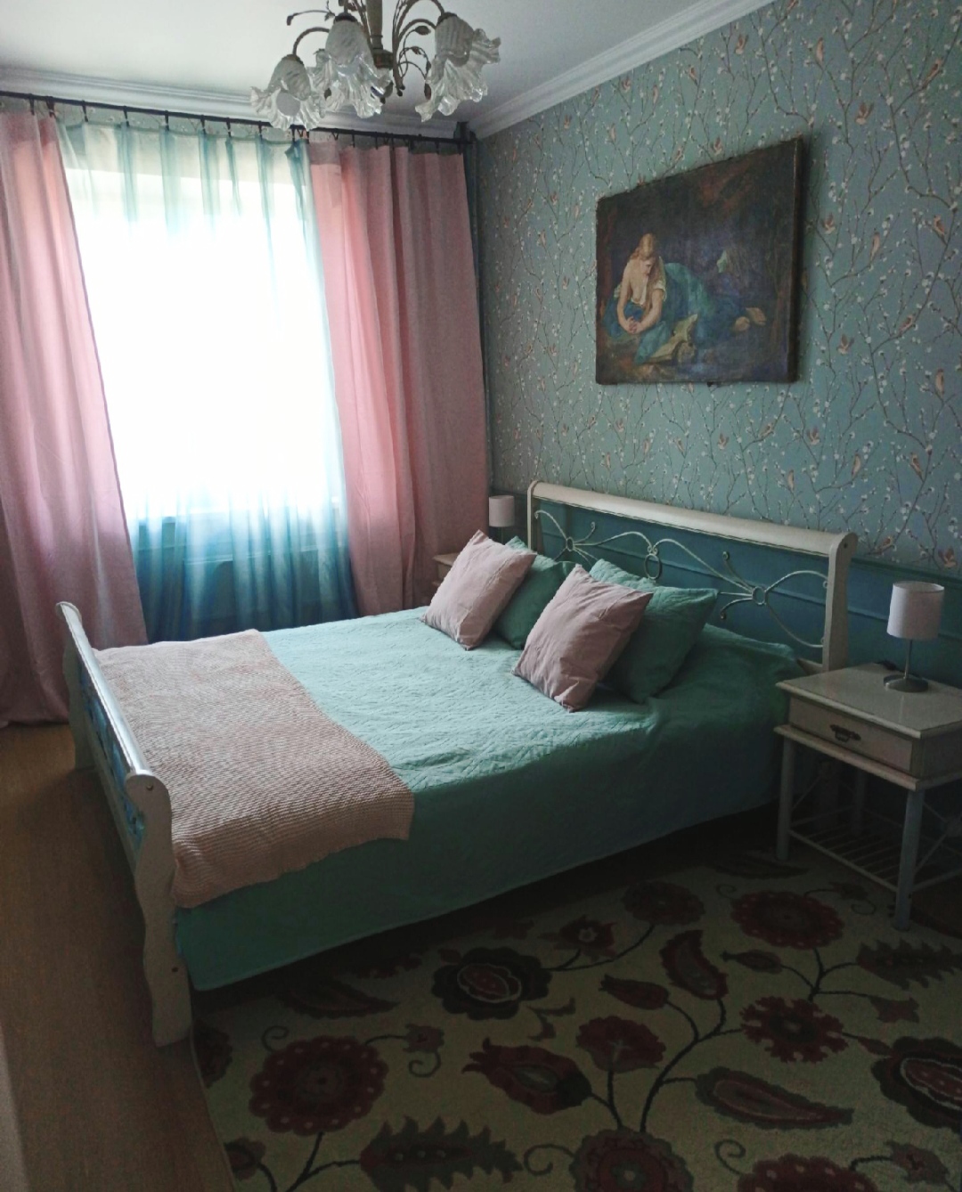 2-комнатная квартира,  Красина ул. 60