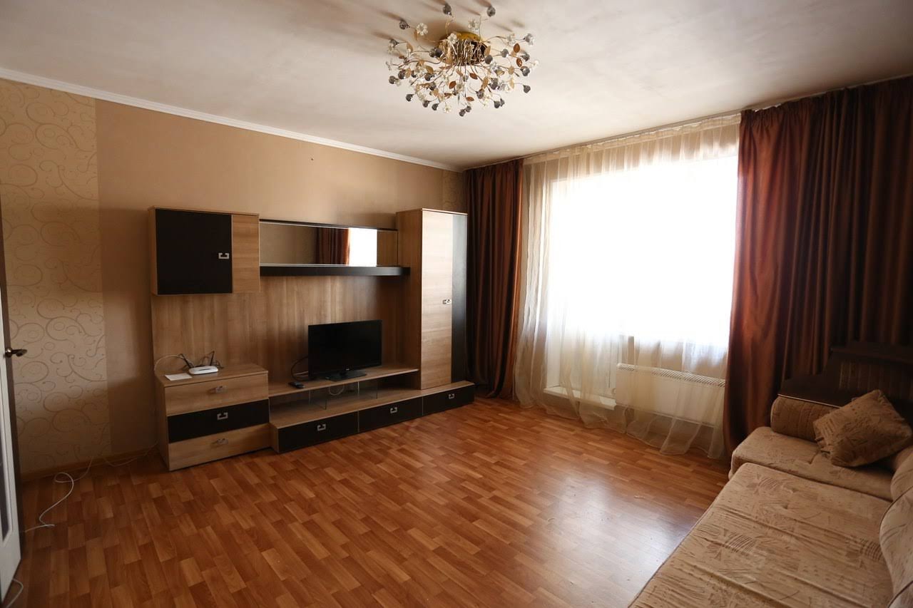 1-комнатная квартира,  250-летия Челябинска ул. 67
