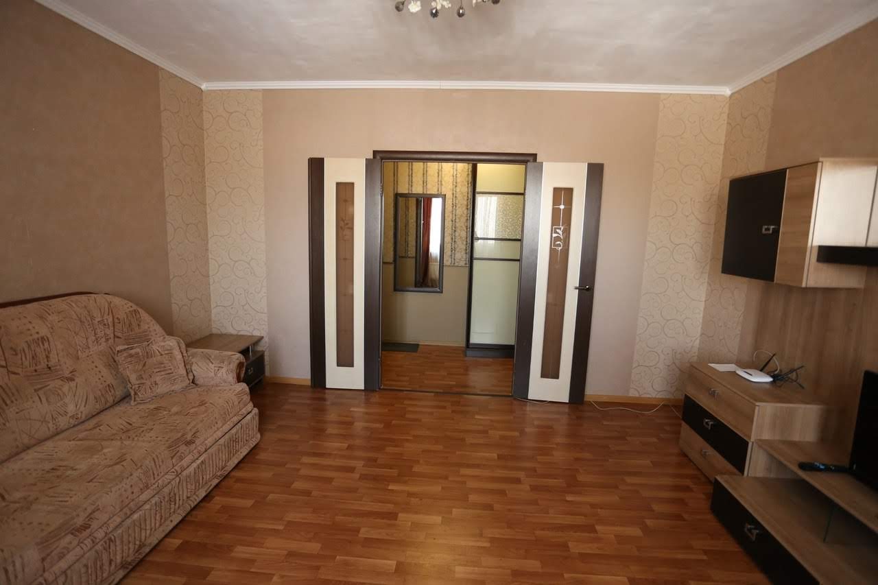1-комнатная квартира,  250-летия Челябинска ул. 67