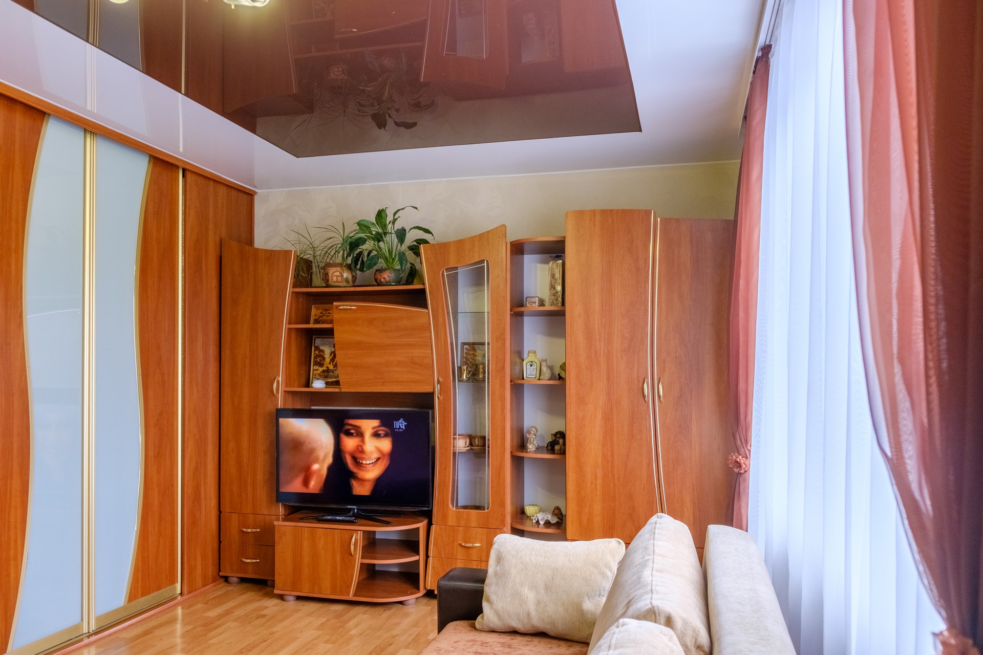 2-комнатная квартира, Фомичева ул. 8