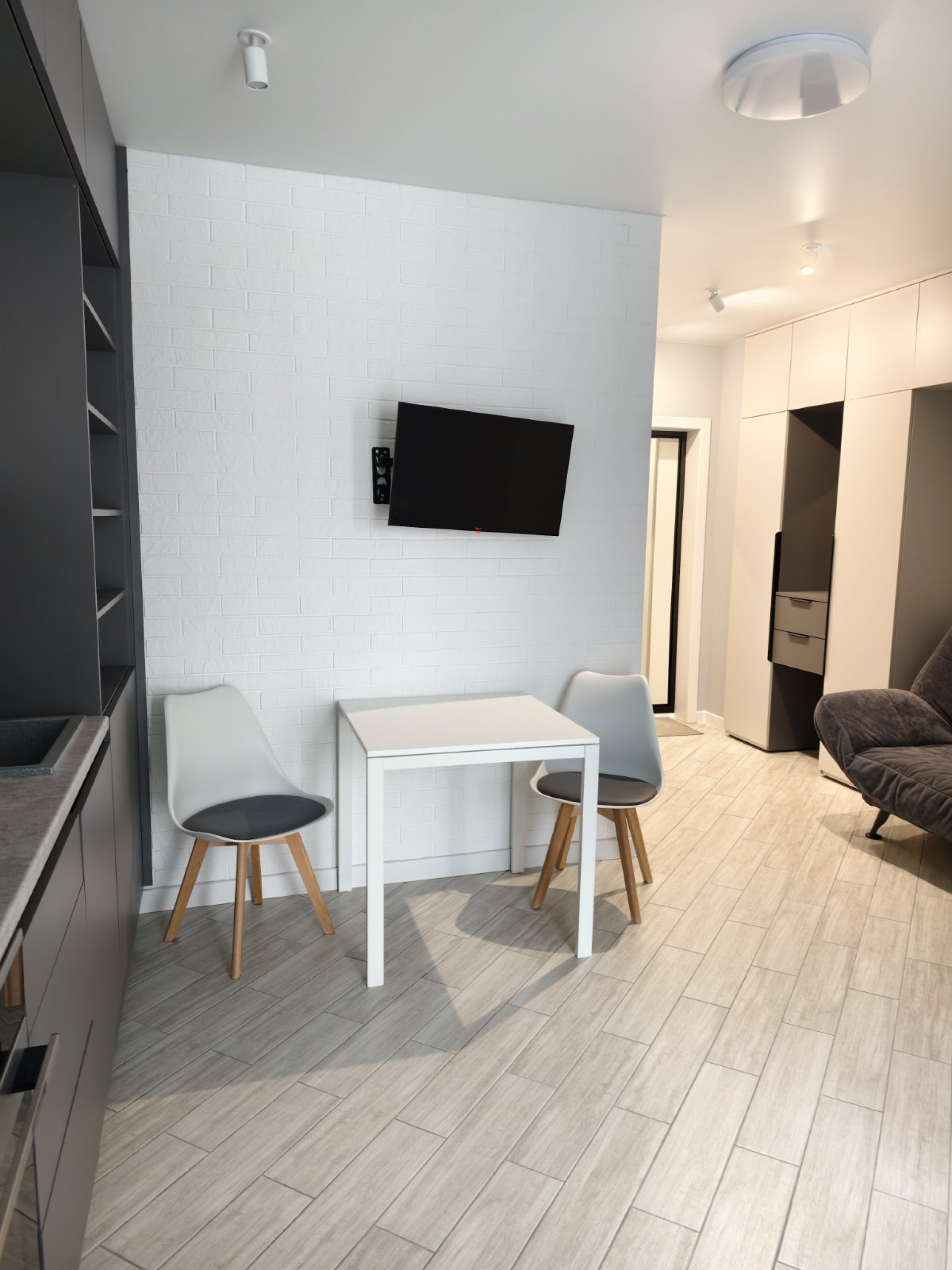 2-комнатная квартира, Братская ул. 11