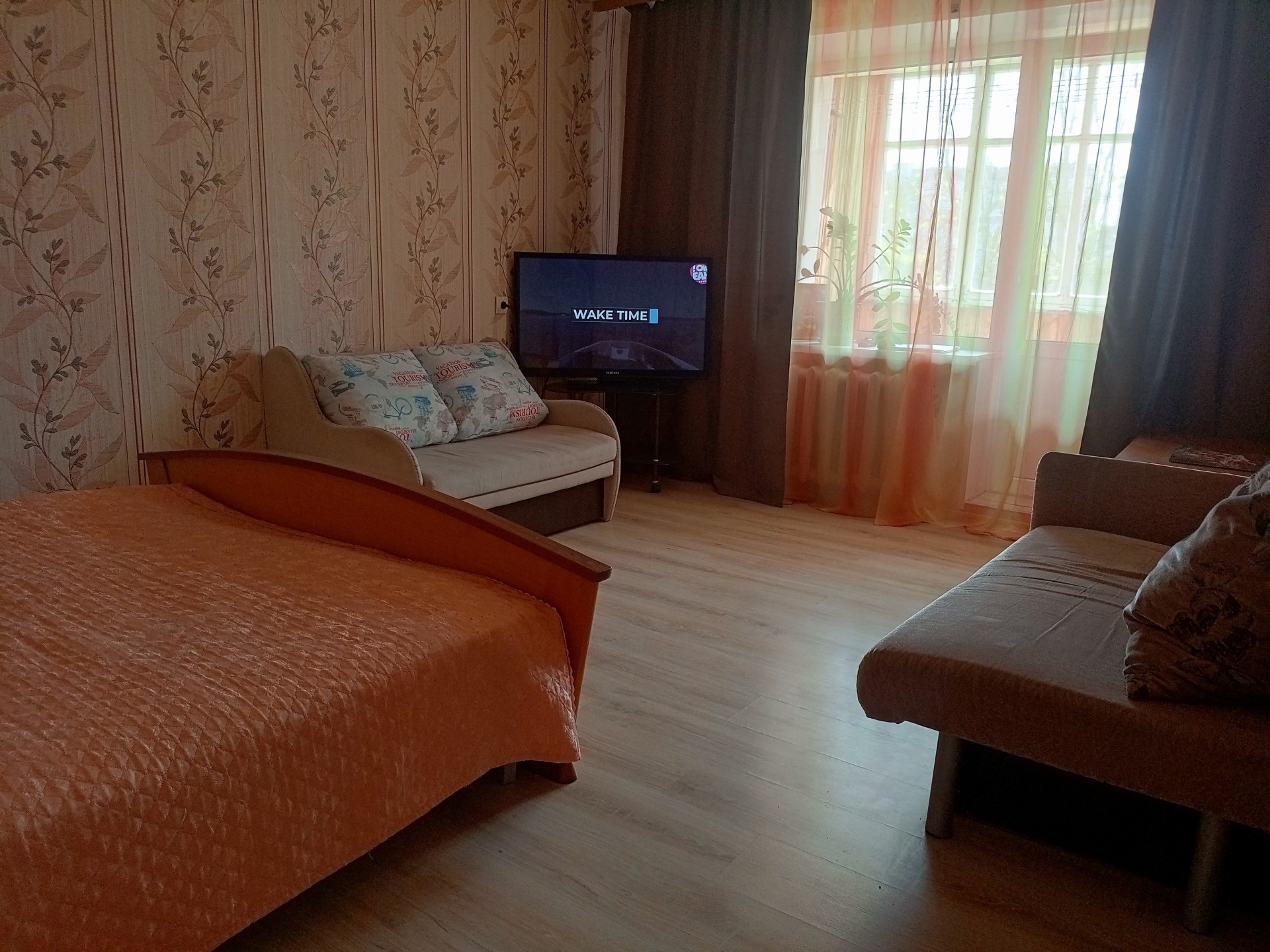 1-комнатная квартира, Строителей пр-т 8