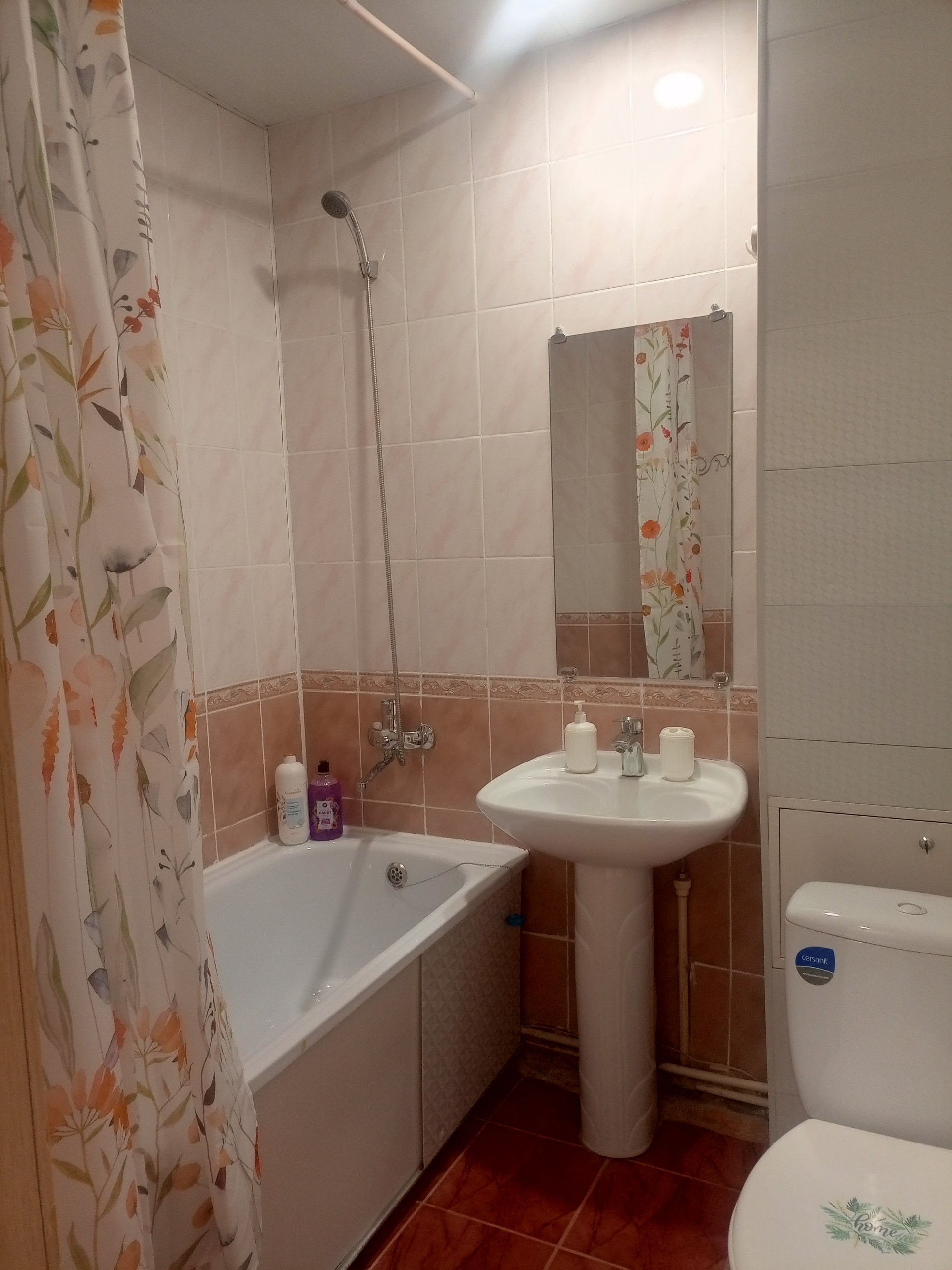 1-комнатная квартира, Строителей пр-т 8