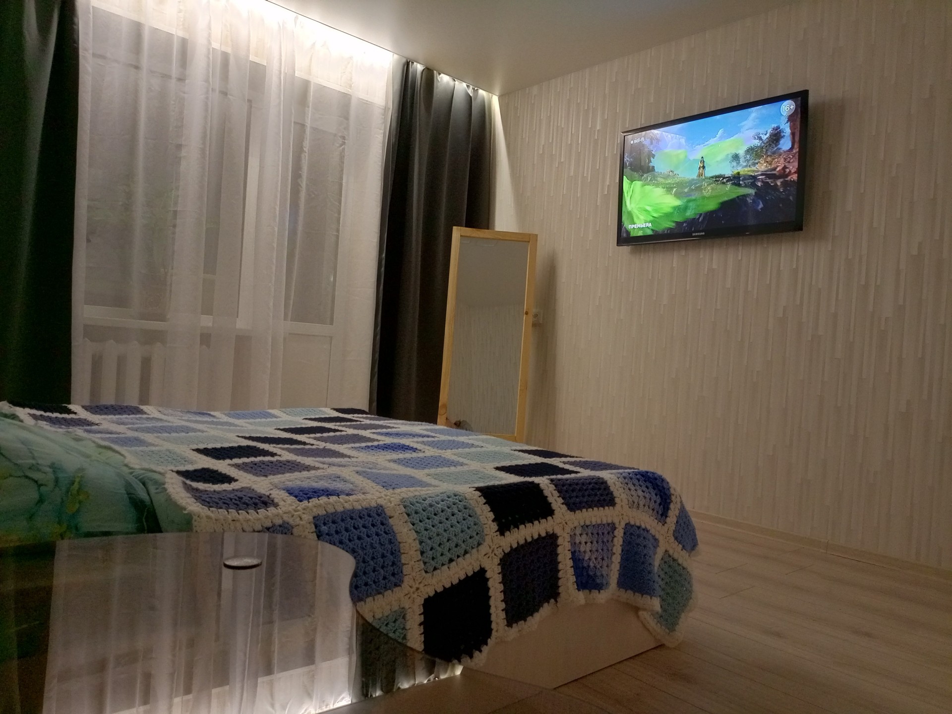 1-комнатная квартира, Строителей пр-т 8