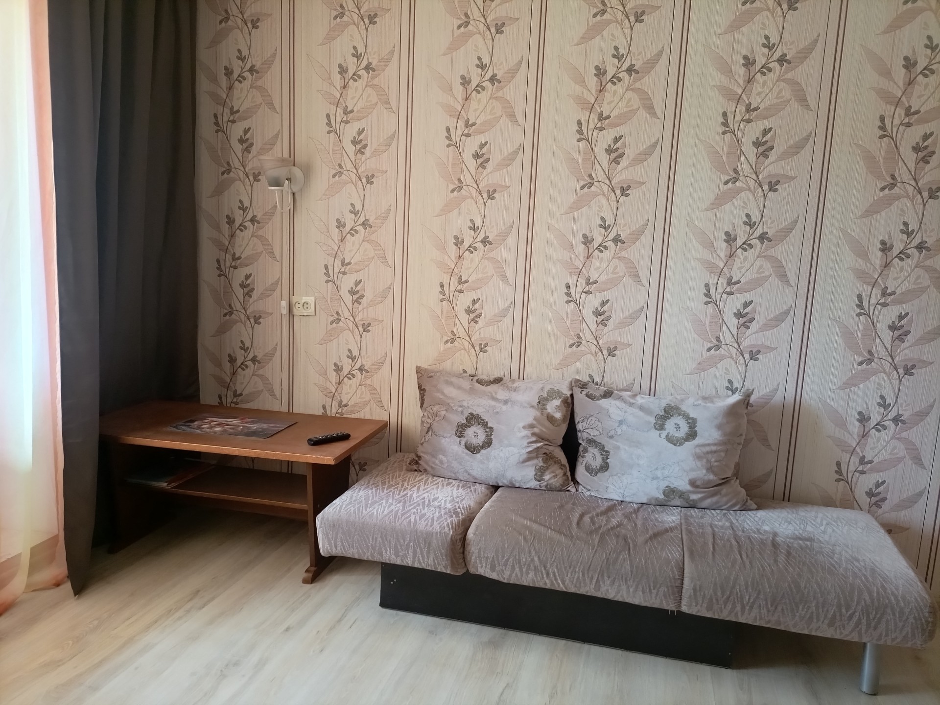 1-комнатная квартира, Строителей пр-т 8