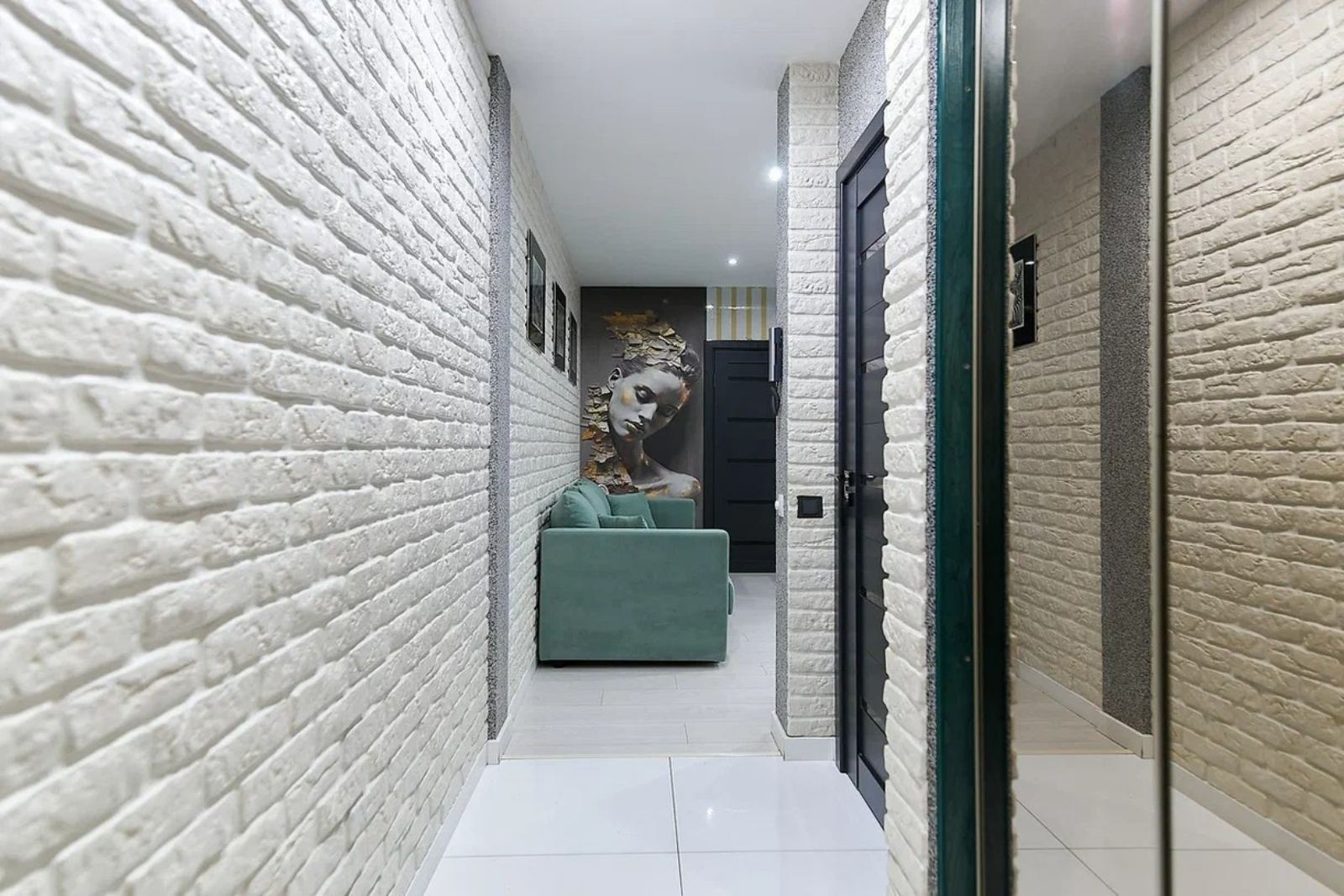 Студия, Богдановича Максима ул. 118