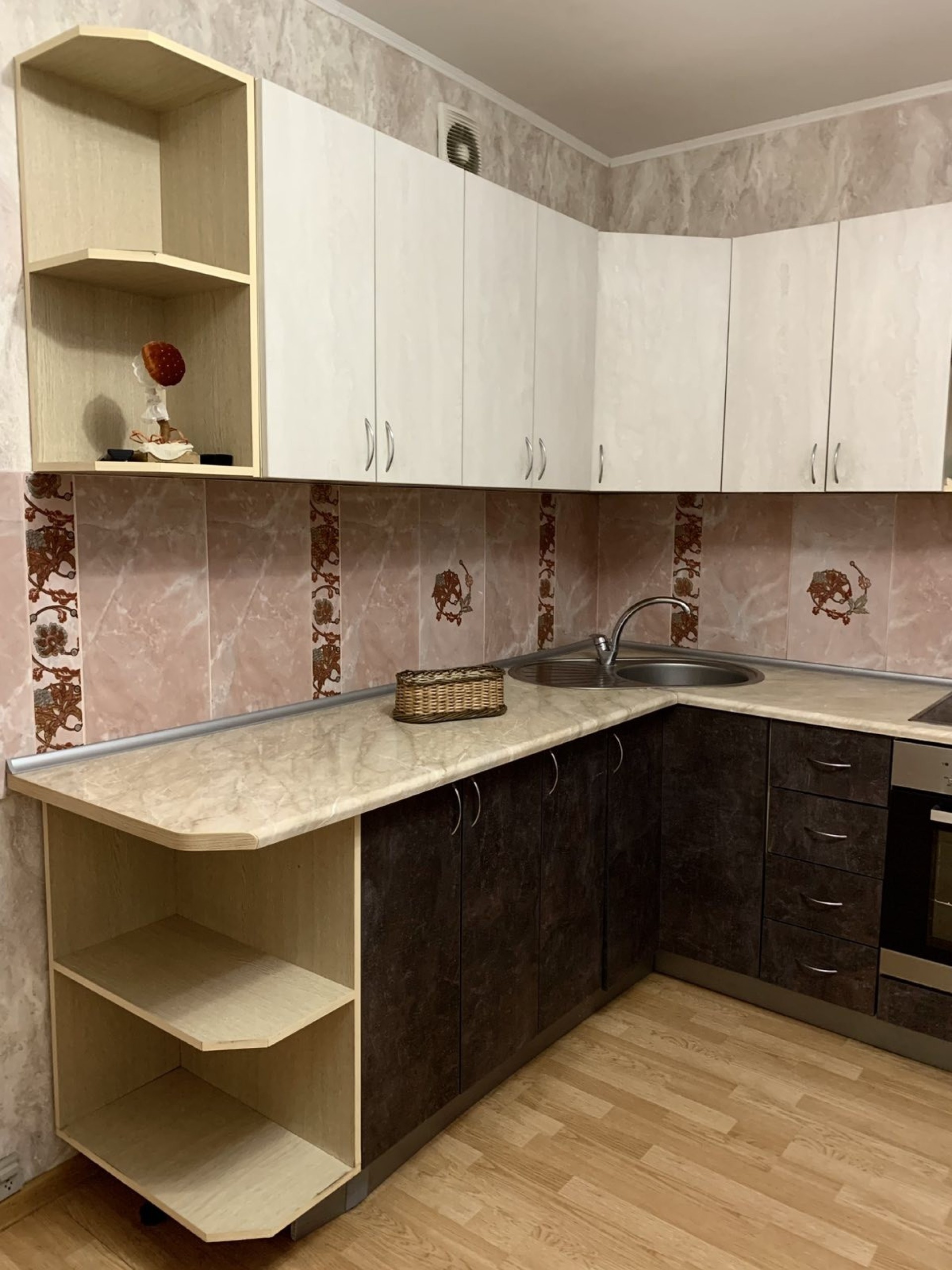 2-комнатная квартира, Притыцкого ул. 97