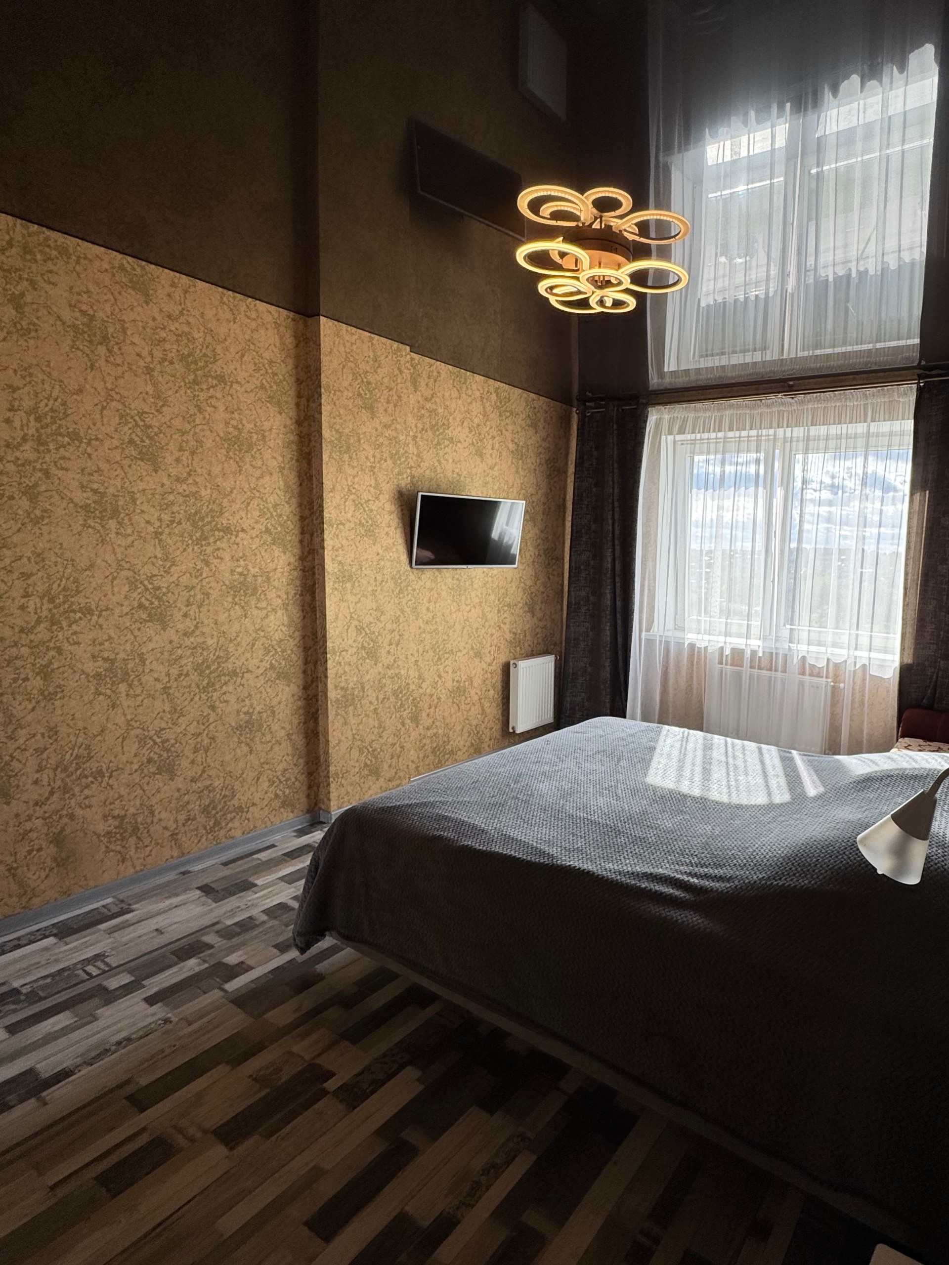 2-комнатная квартира, Черняховского пр-т 44