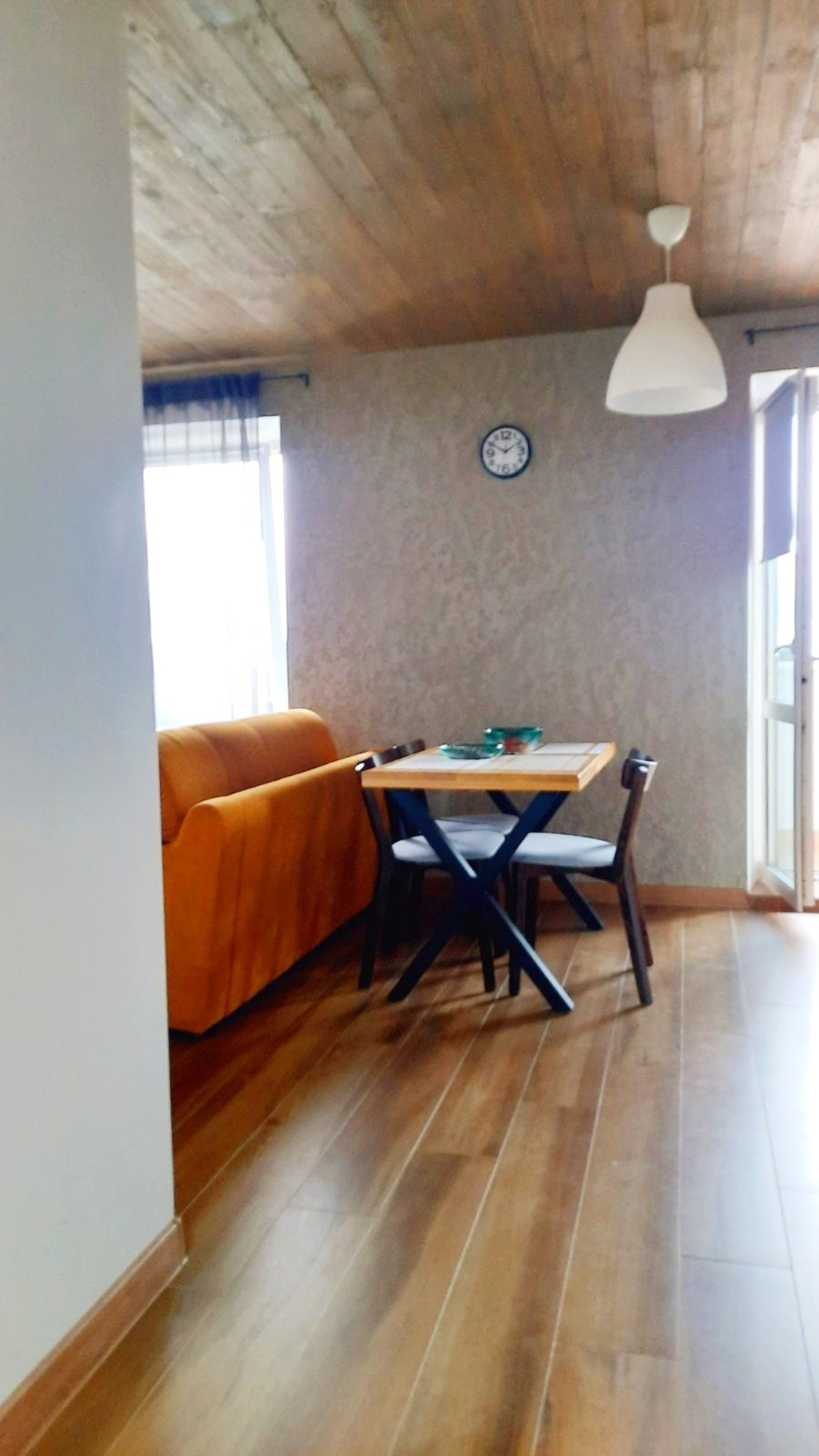 Студия, Московский пр-т 83