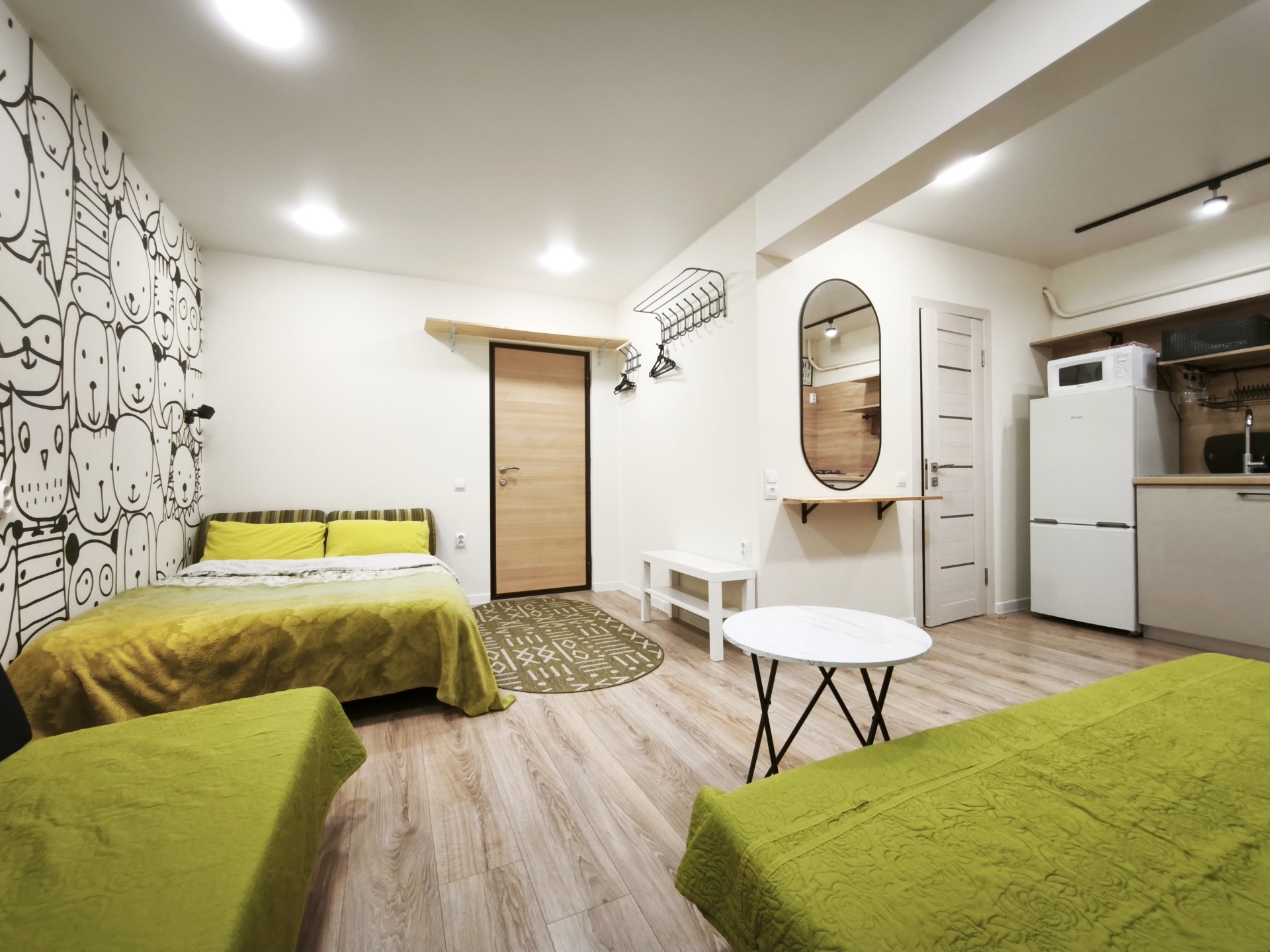 1-комнатная квартира, Космонавтов ул. 10