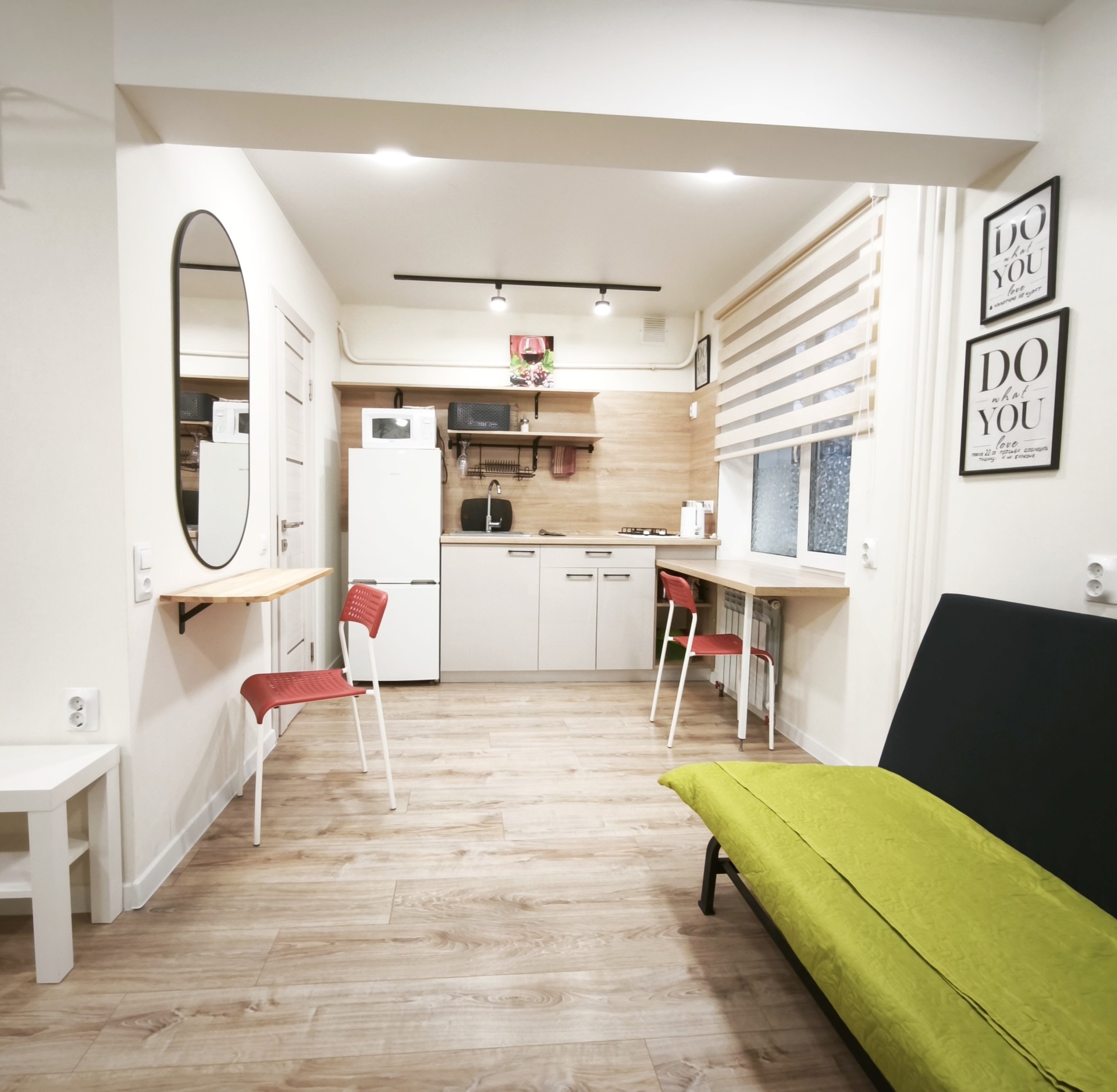 1-комнатная квартира, Космонавтов ул. 10