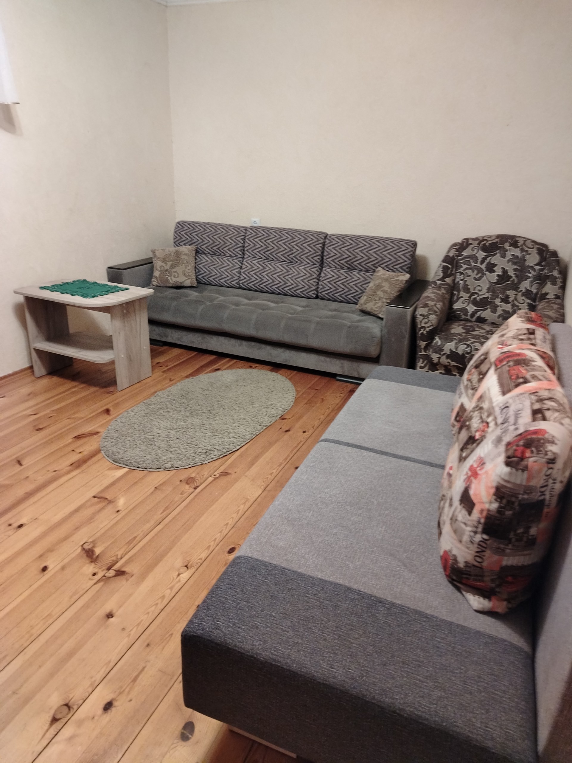 4-комнатная квартира, Соломовой Ольги ул. 88