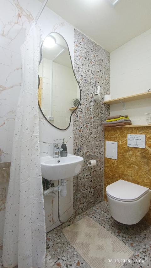 1-комнатная квартира, Космонавтов ул. 8