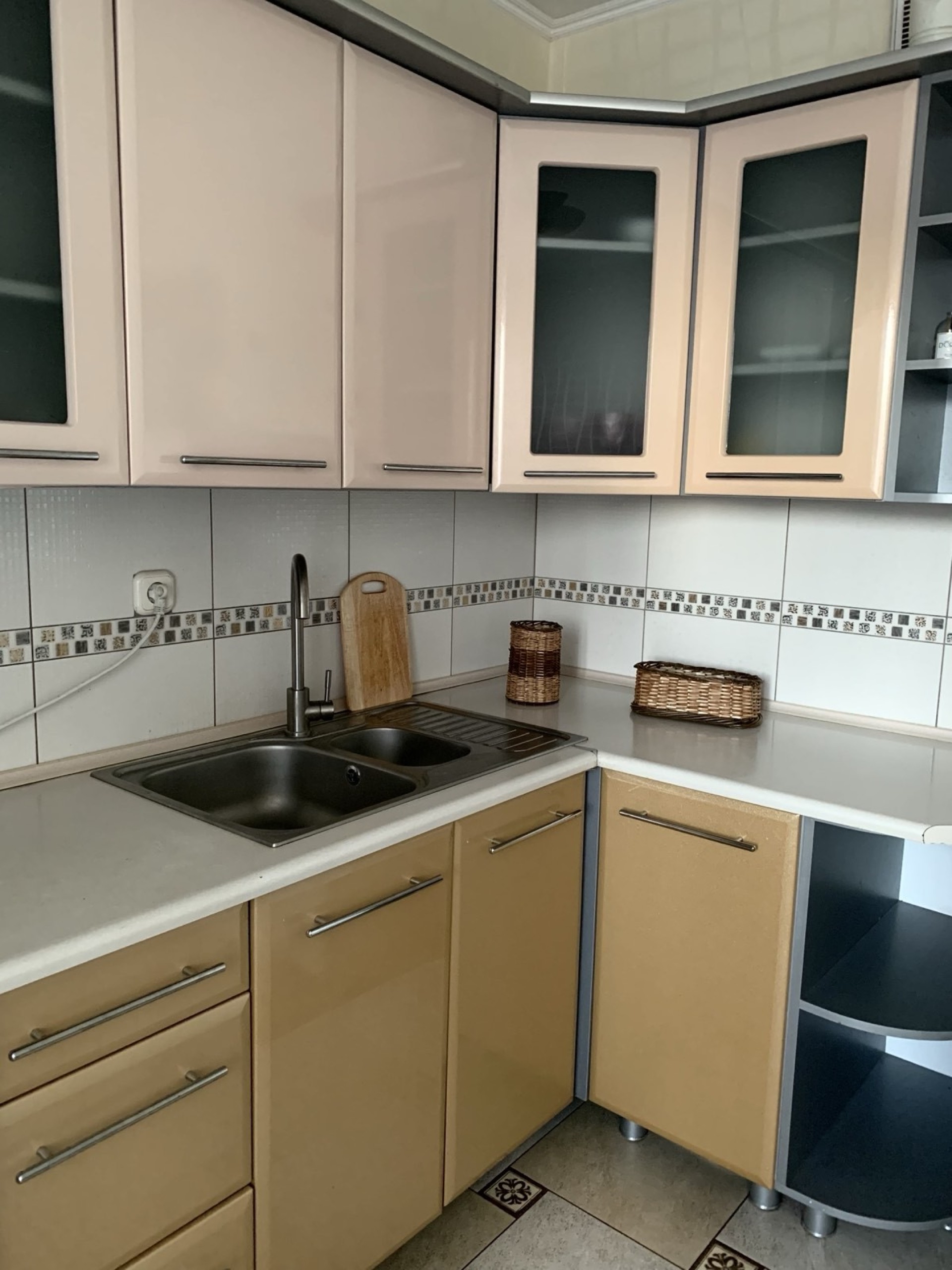 2-комнатная квартира, Притыцкого ул. 105