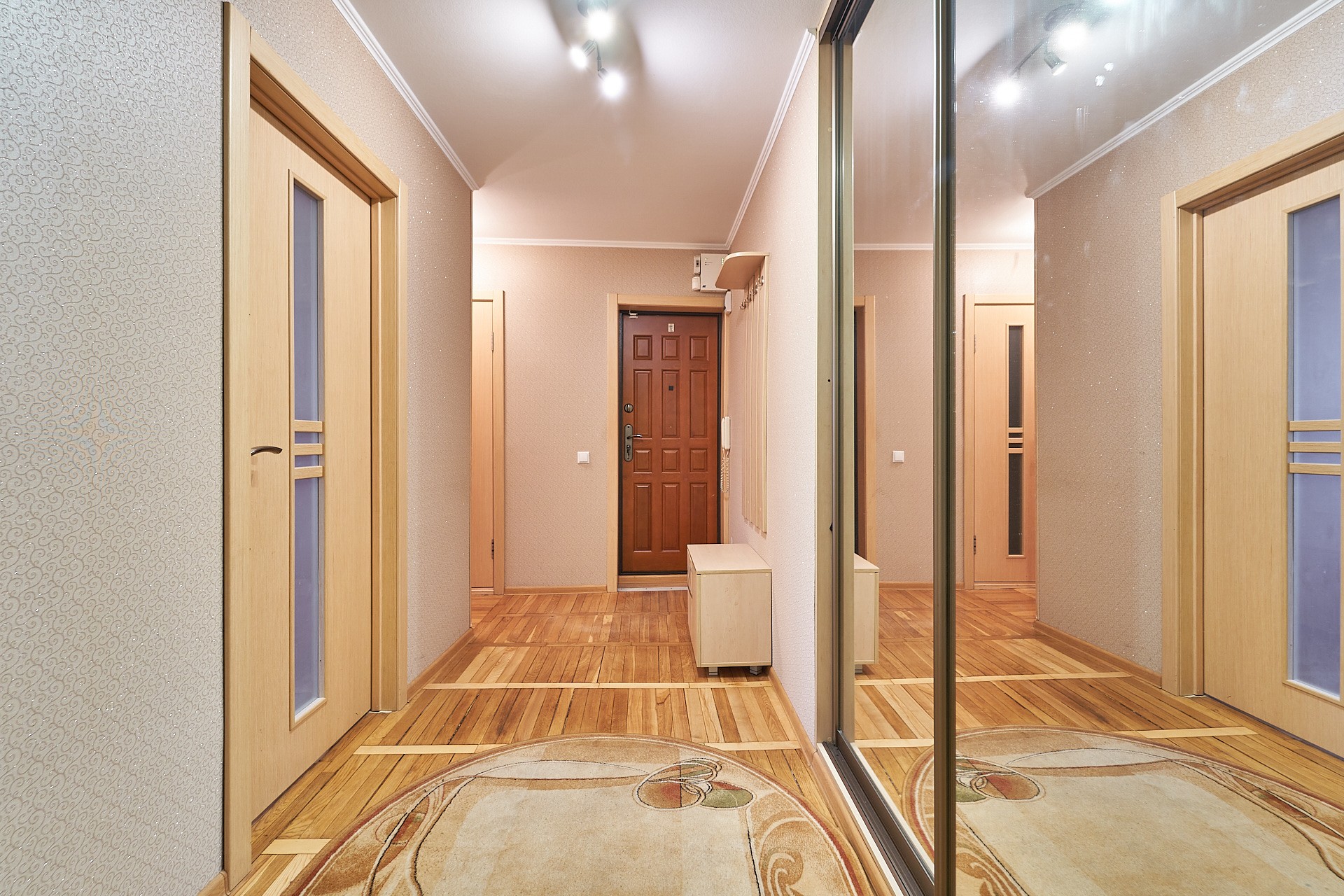 3-комнатная квартира, Кольцова ул. 32