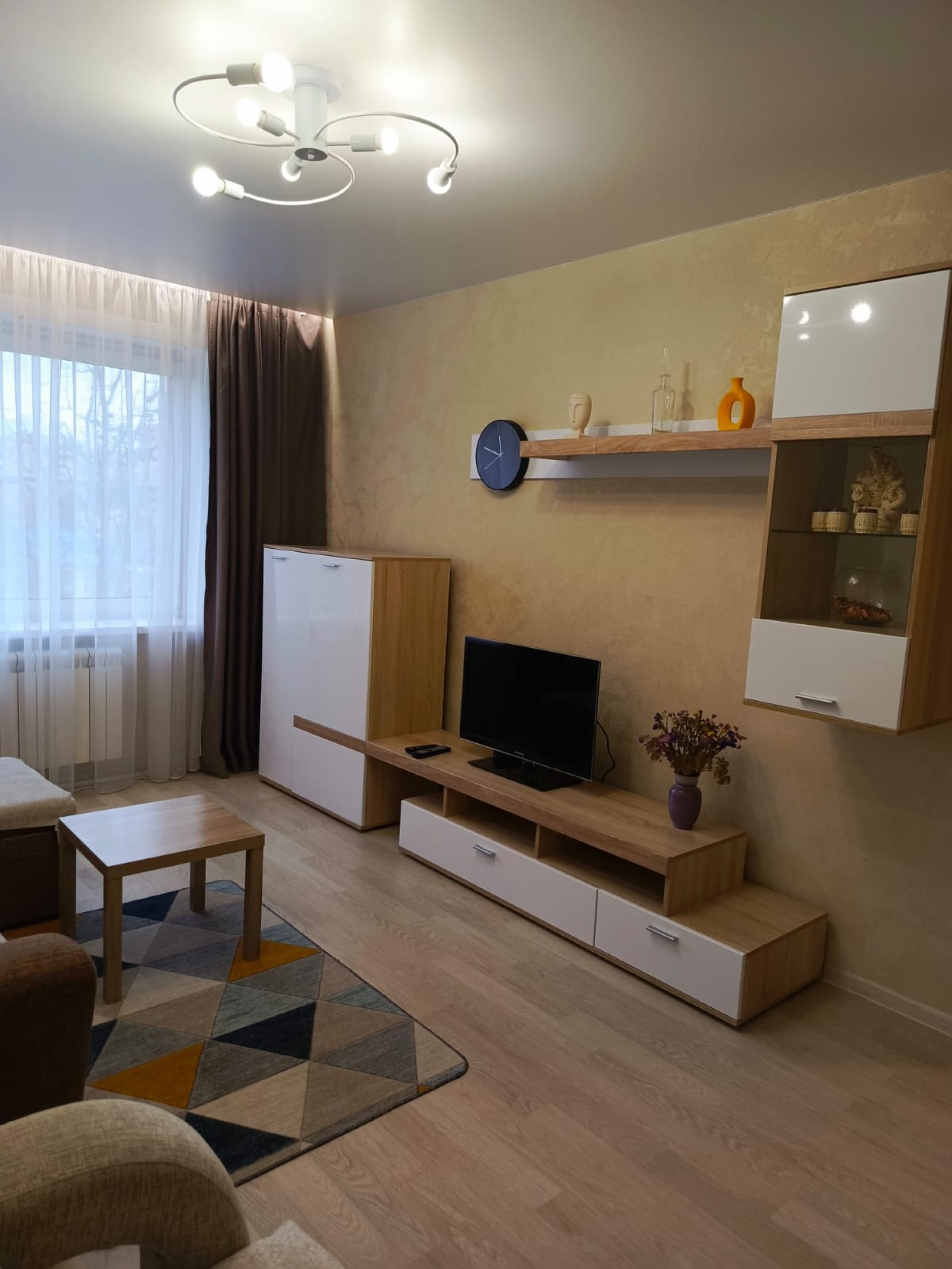 2-комнатная квартира, Чкалова ул. 36