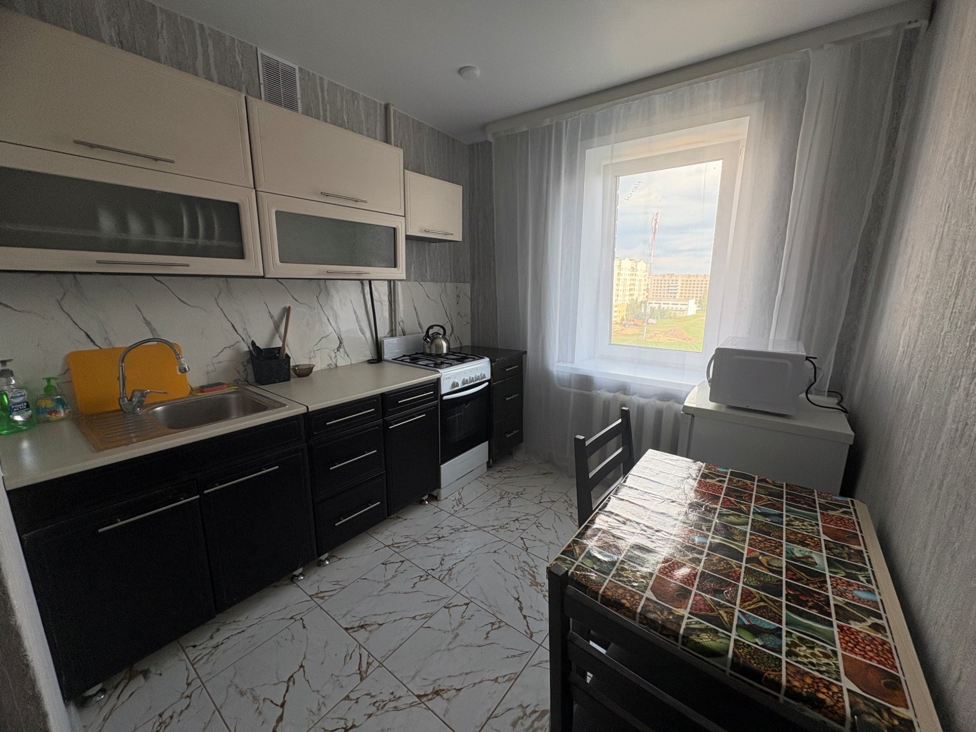 1-комнатная квартира, Бровки Петруся ул. 19 к.1