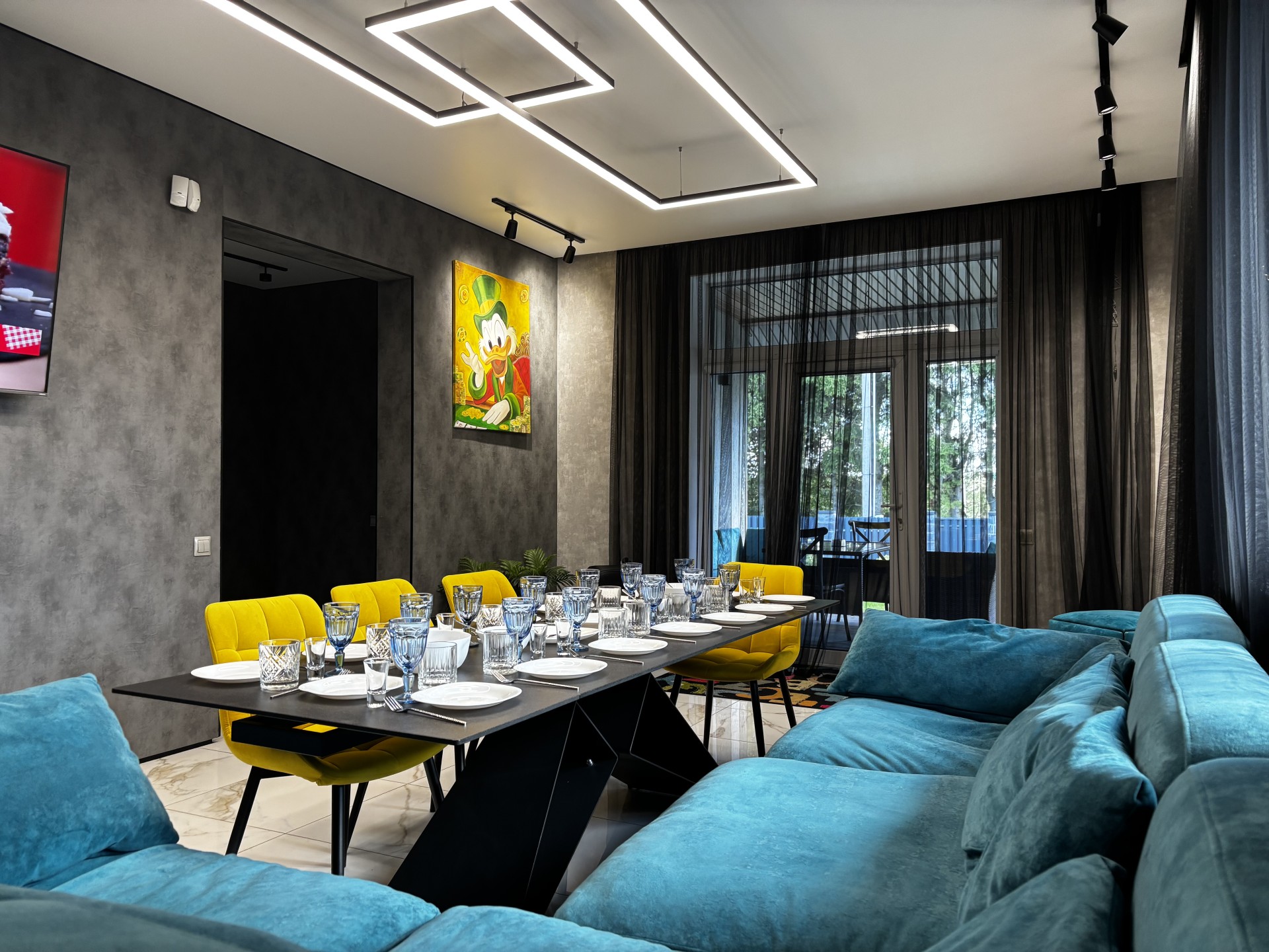 5-комнатная квартира, Ленинградская ул. 192А