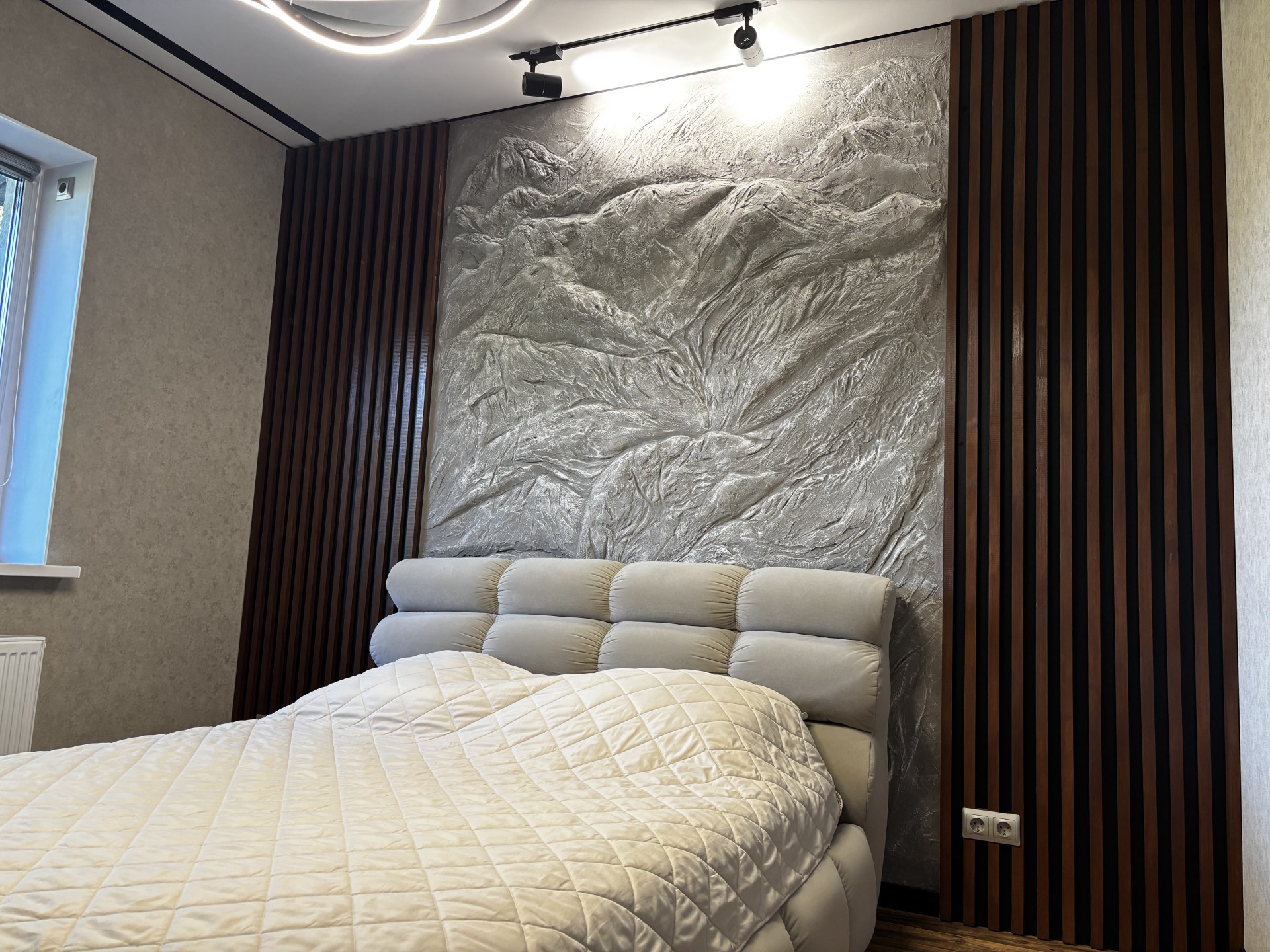 5-комнатная квартира, Ленинградская ул. 192А