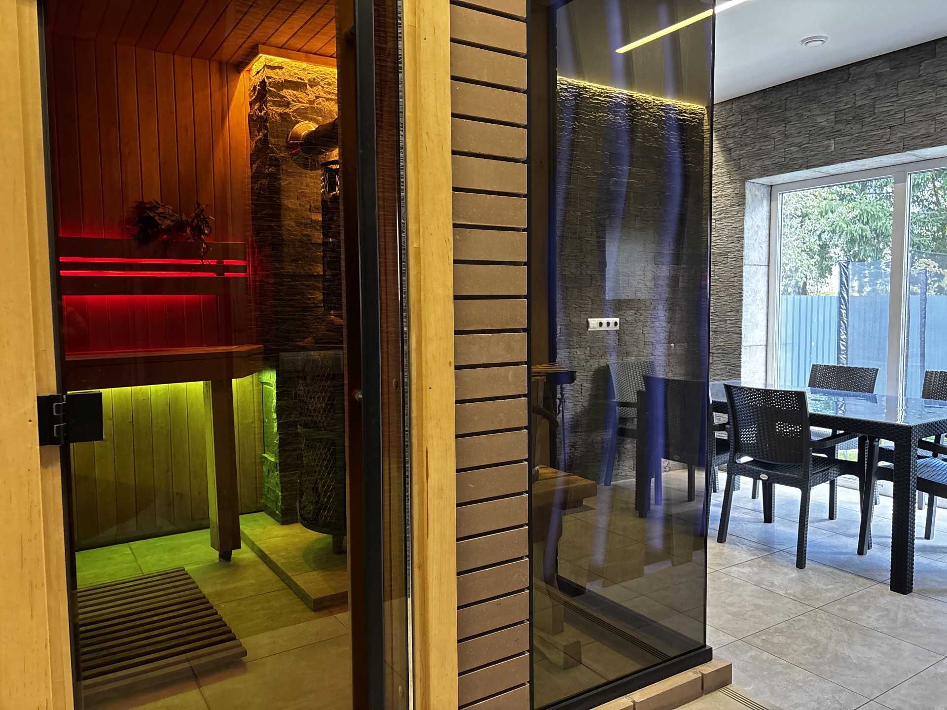 5-комнатная квартира, Ленинградская ул. 192А