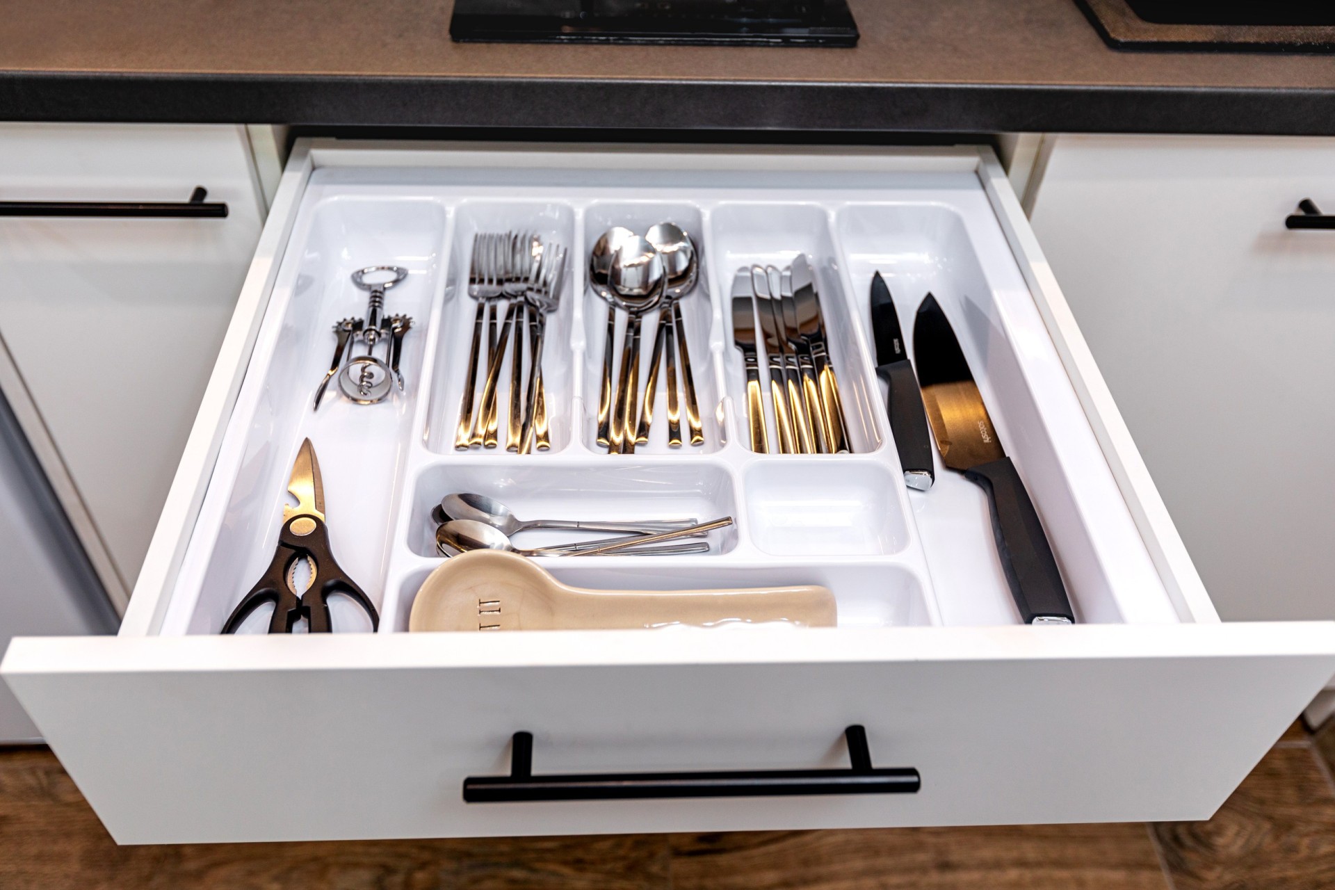 Студия, Разинская ул. 4