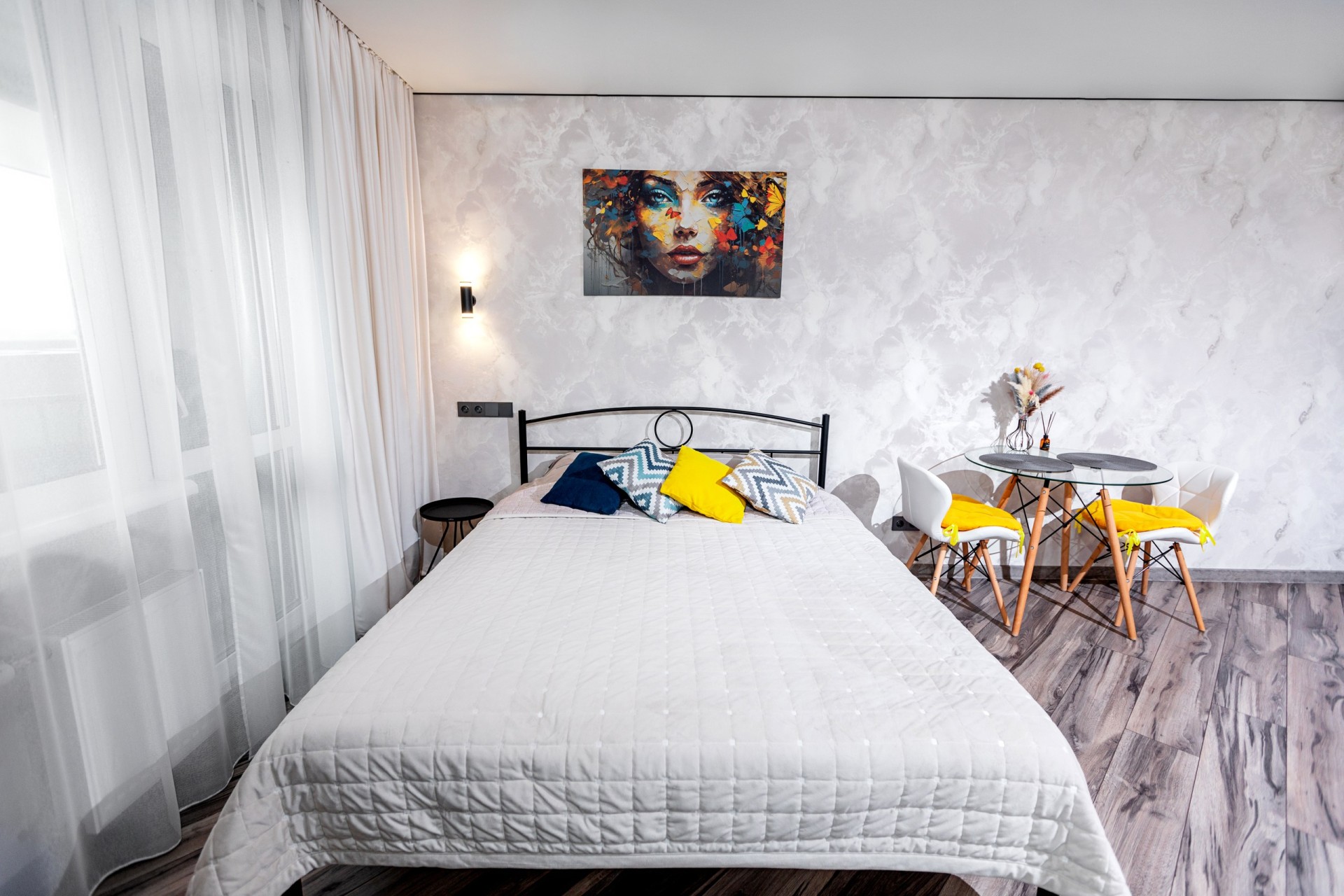 Студия, Разинская ул. 4