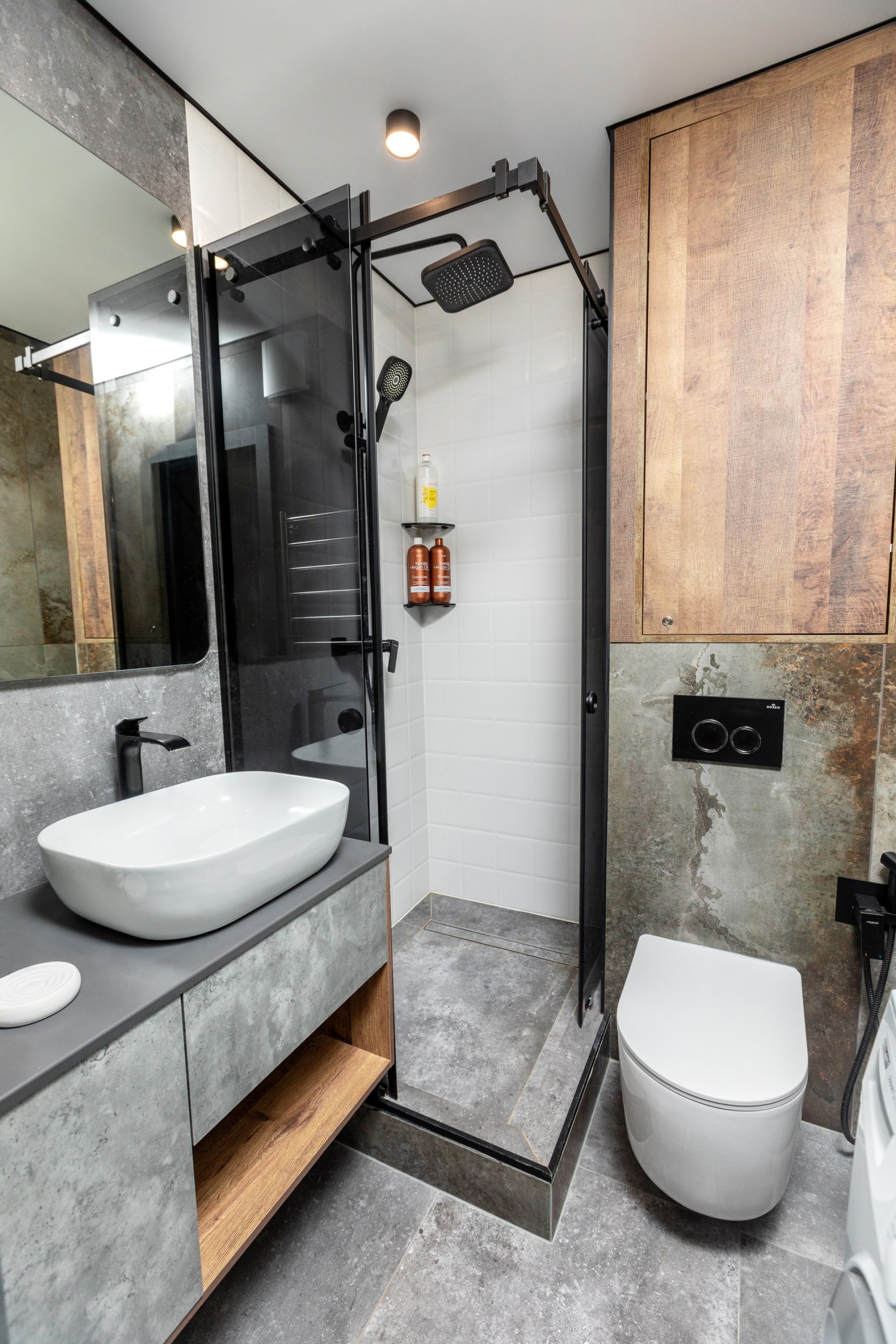 Студия, Разинская ул. 4