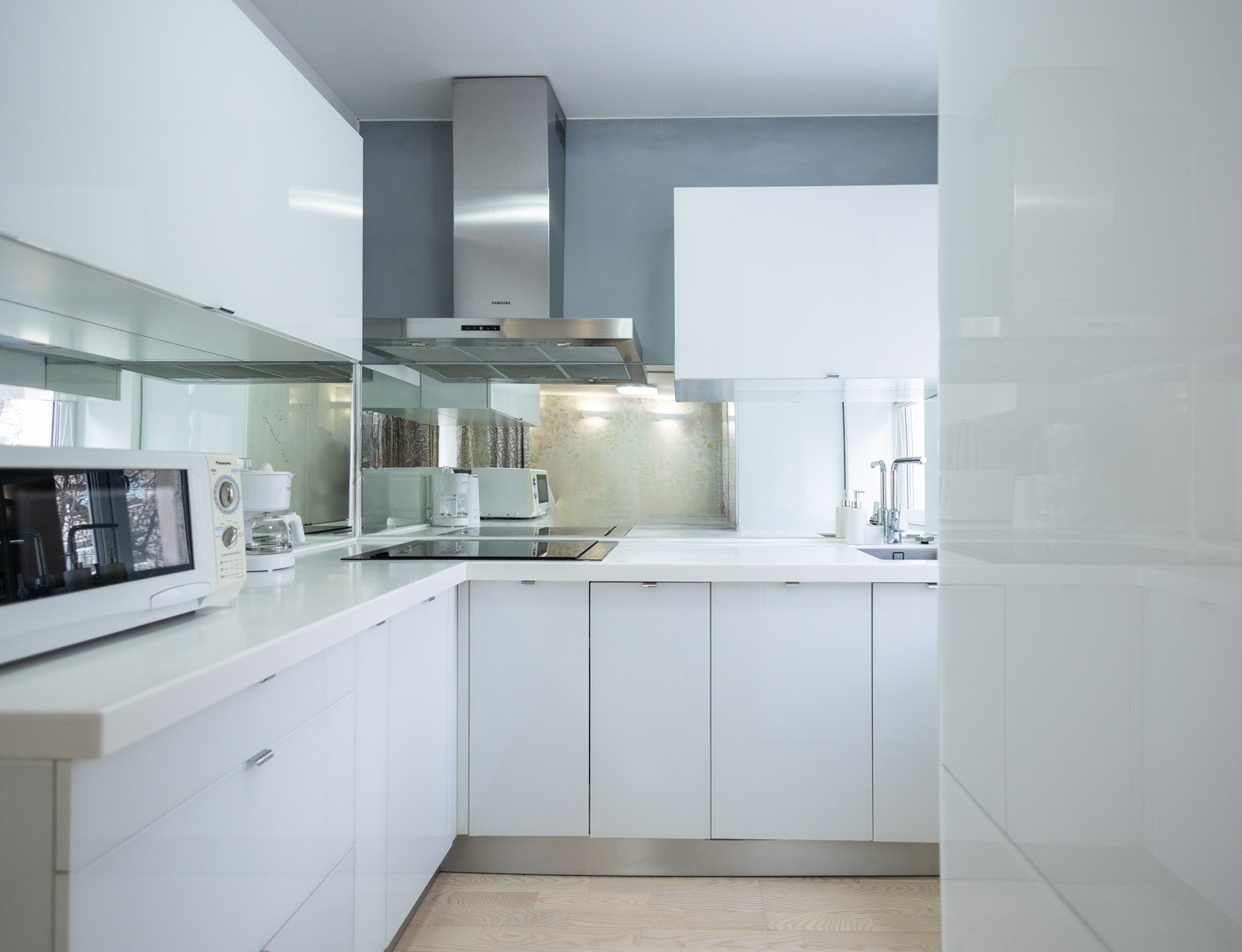 Студия, Красная ул. 17А