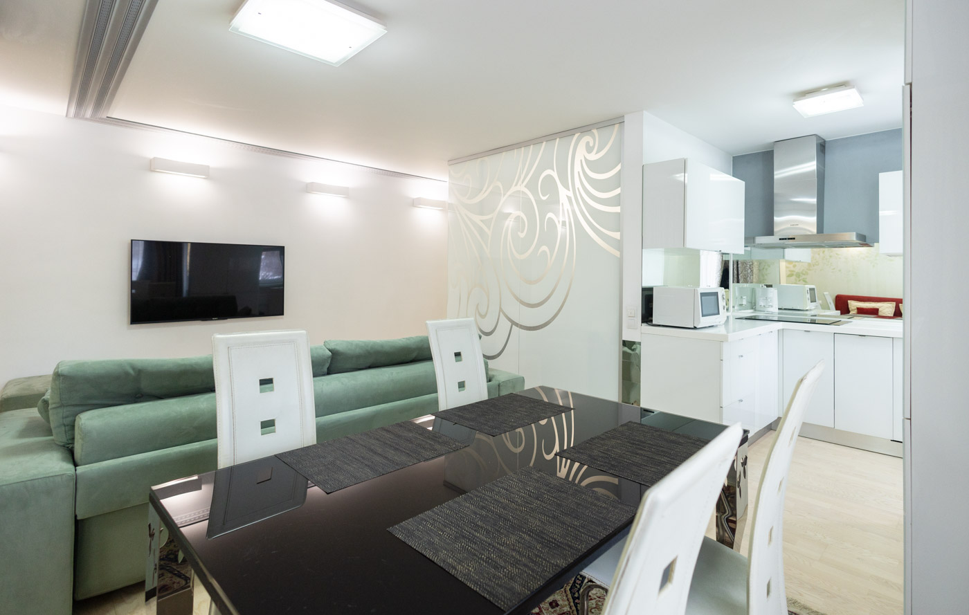 Студия, Красная ул. 17А