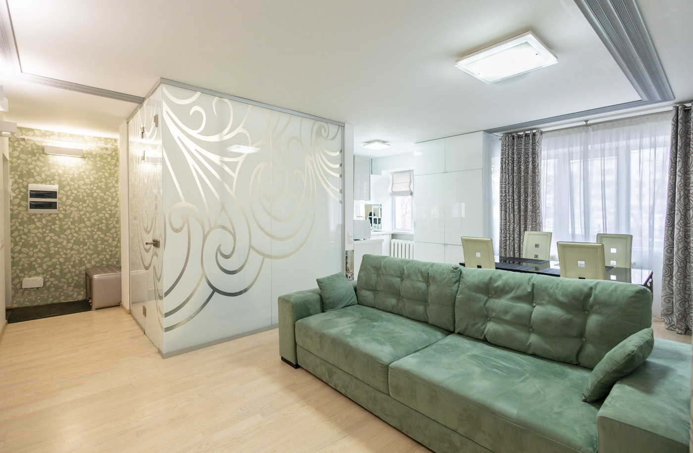 Студия, Красная ул. 17А