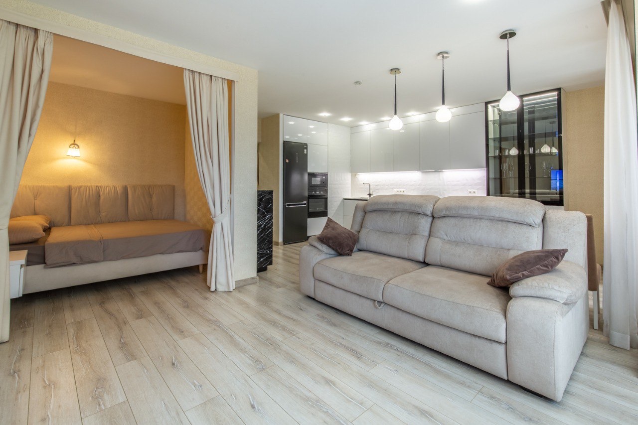 Студия, Скрыганова ул. 16