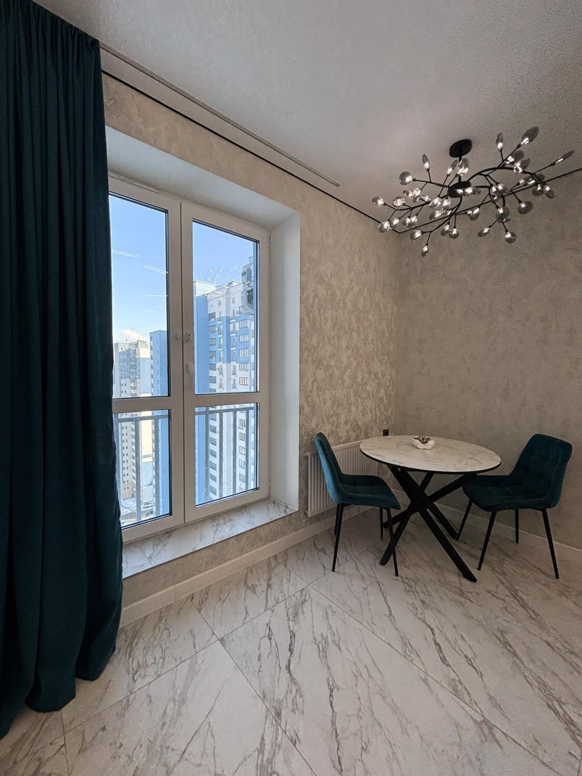 Студия, Щорса ул. 42