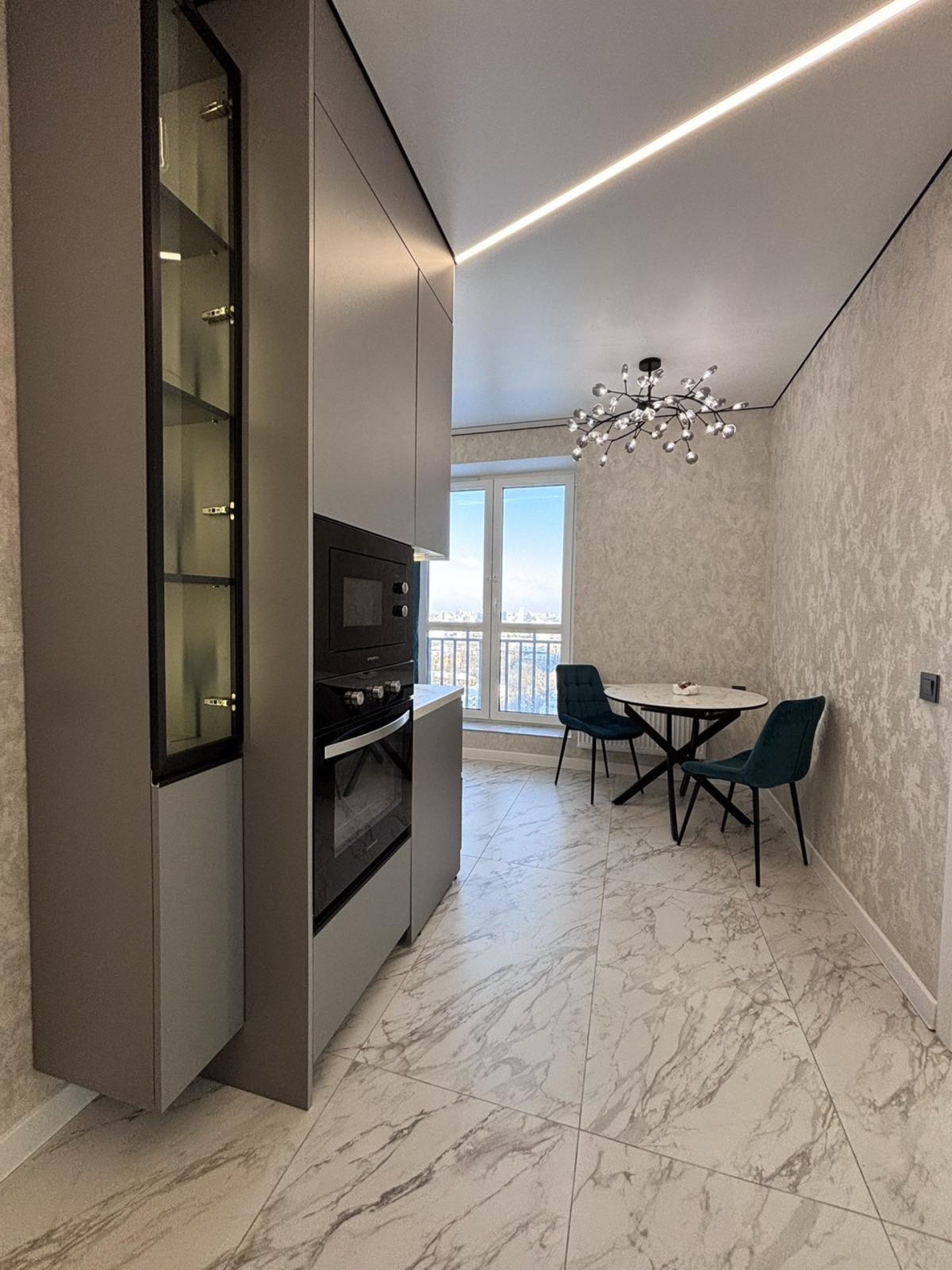 Студия, Щорса ул. 42