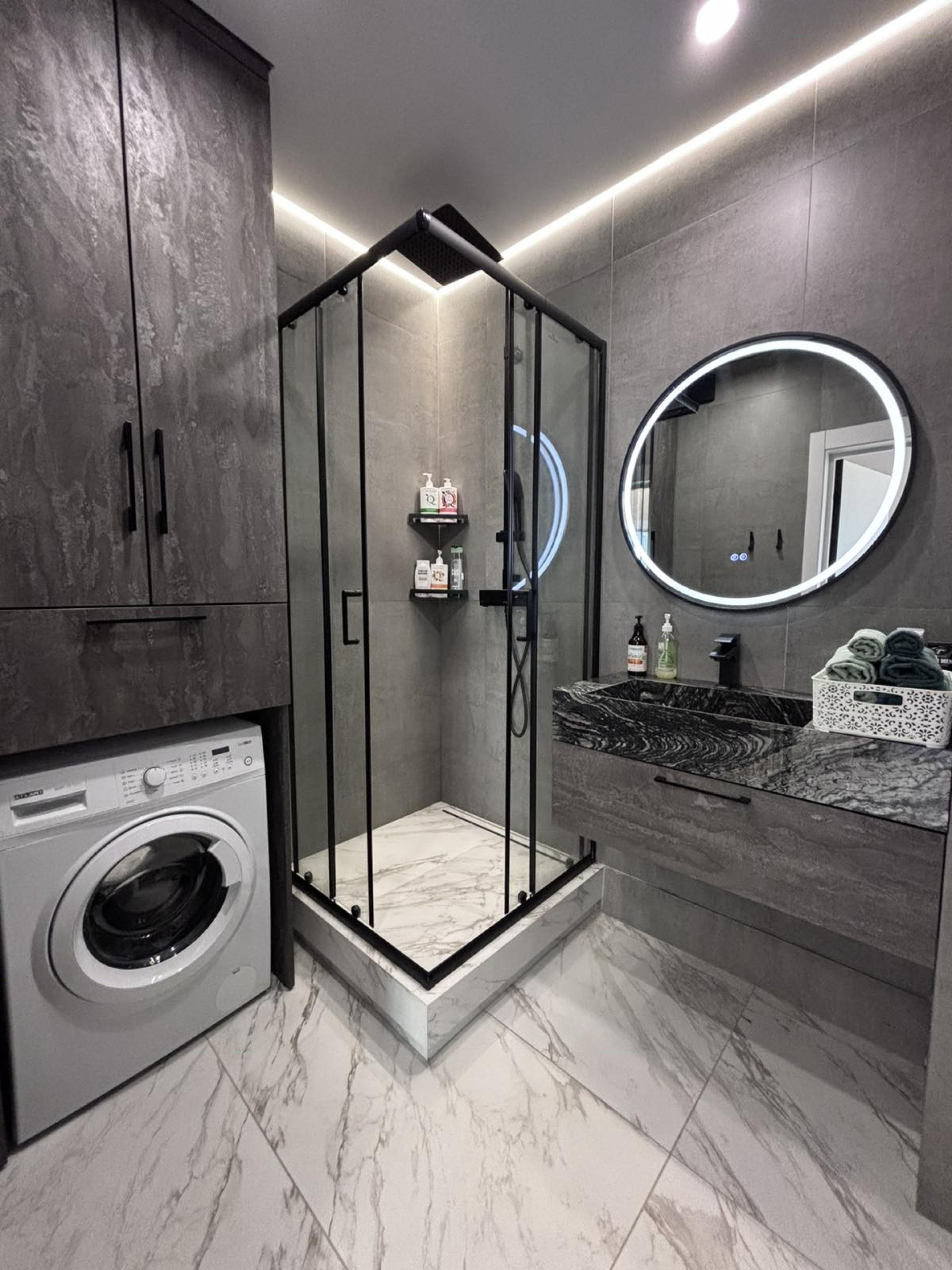 Студия, Щорса ул. 42