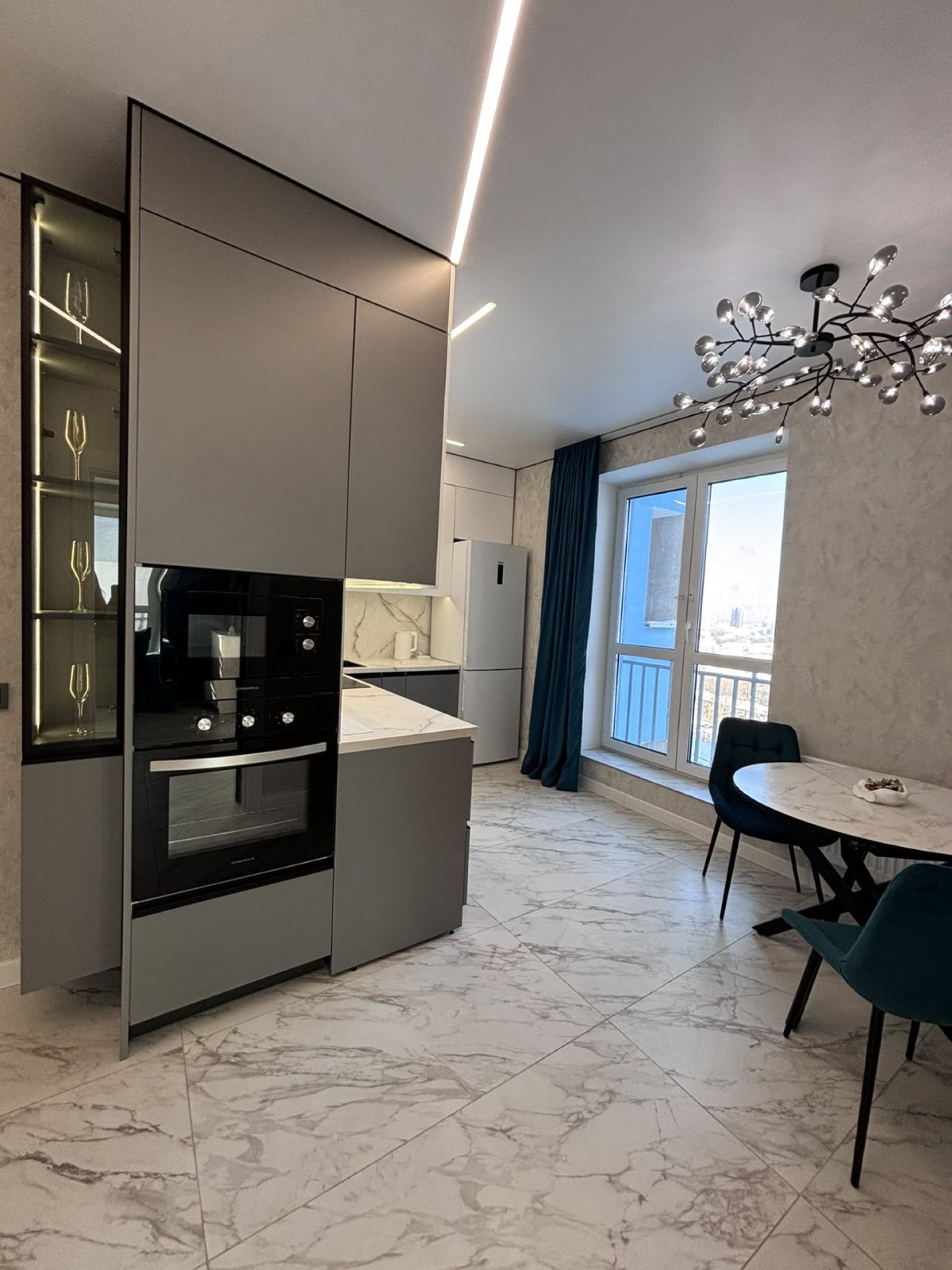 Студия, Щорса ул. 42