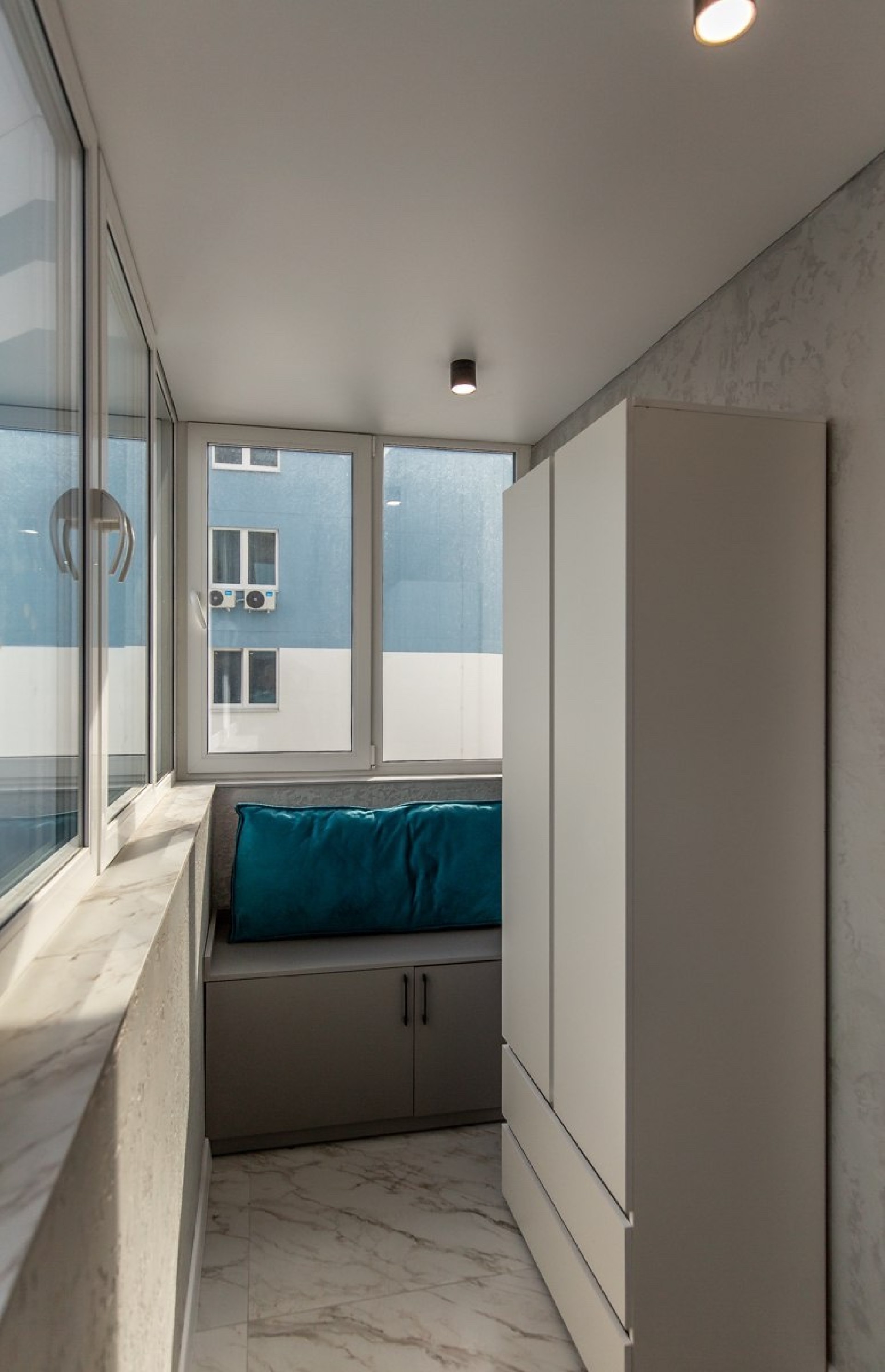 Студия, Щорса ул. 42