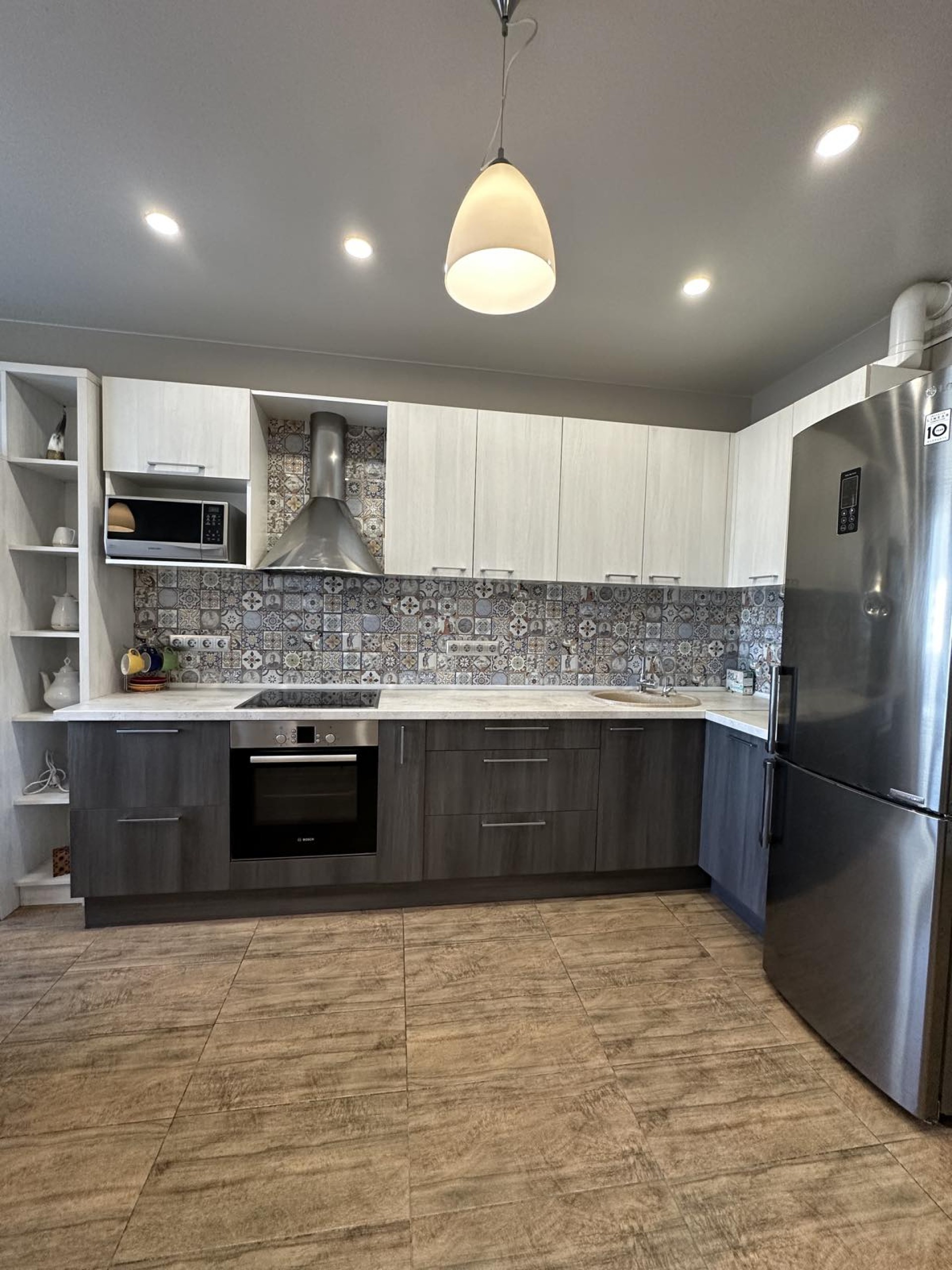 2-комнатная квартира, Дзержинского пр-т 15