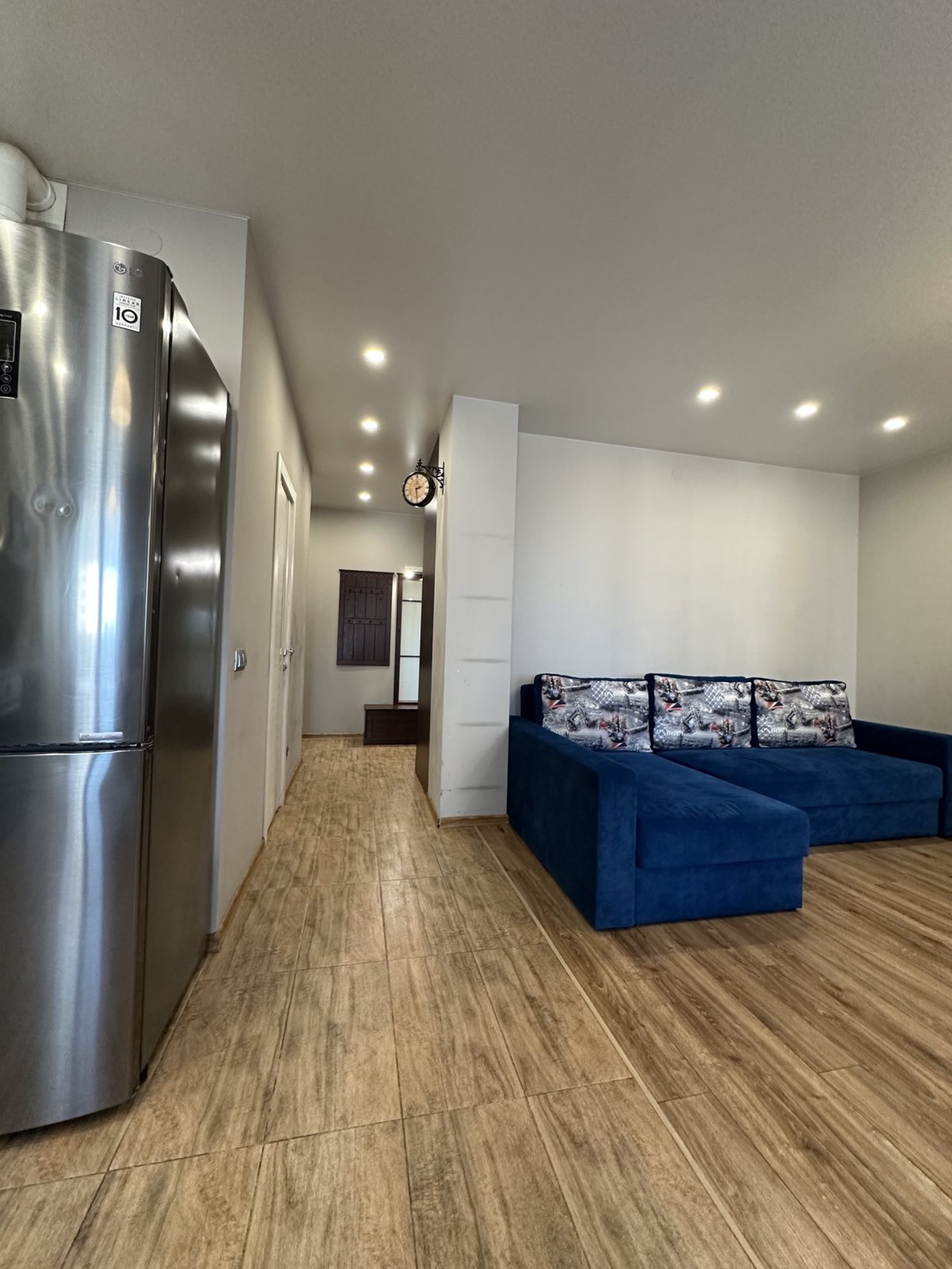 2-комнатная квартира, Дзержинского пр-т 15