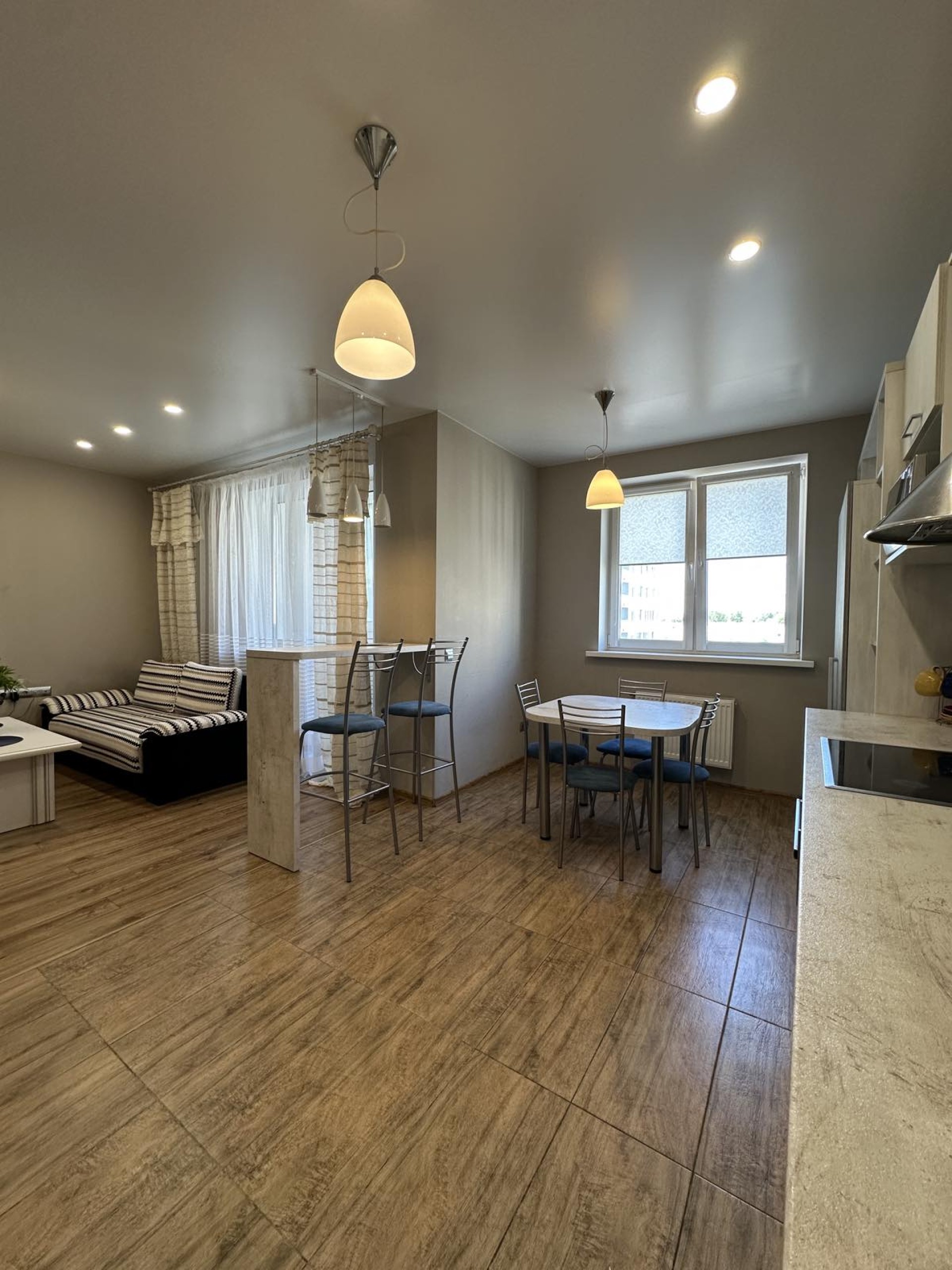 2-комнатная квартира, Дзержинского пр-т 15