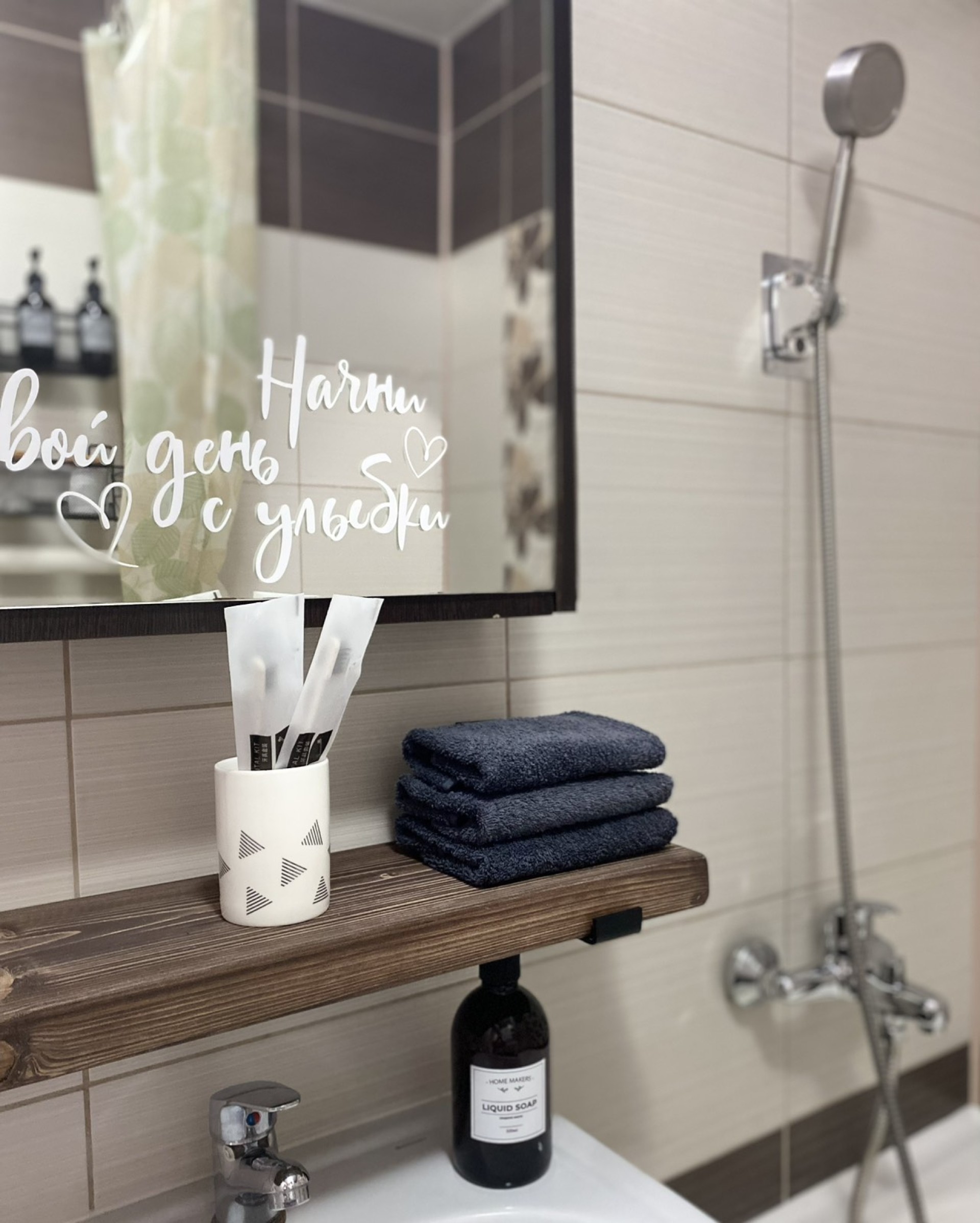 2-комнатная квартира, Космонавтов пр-т 6Б