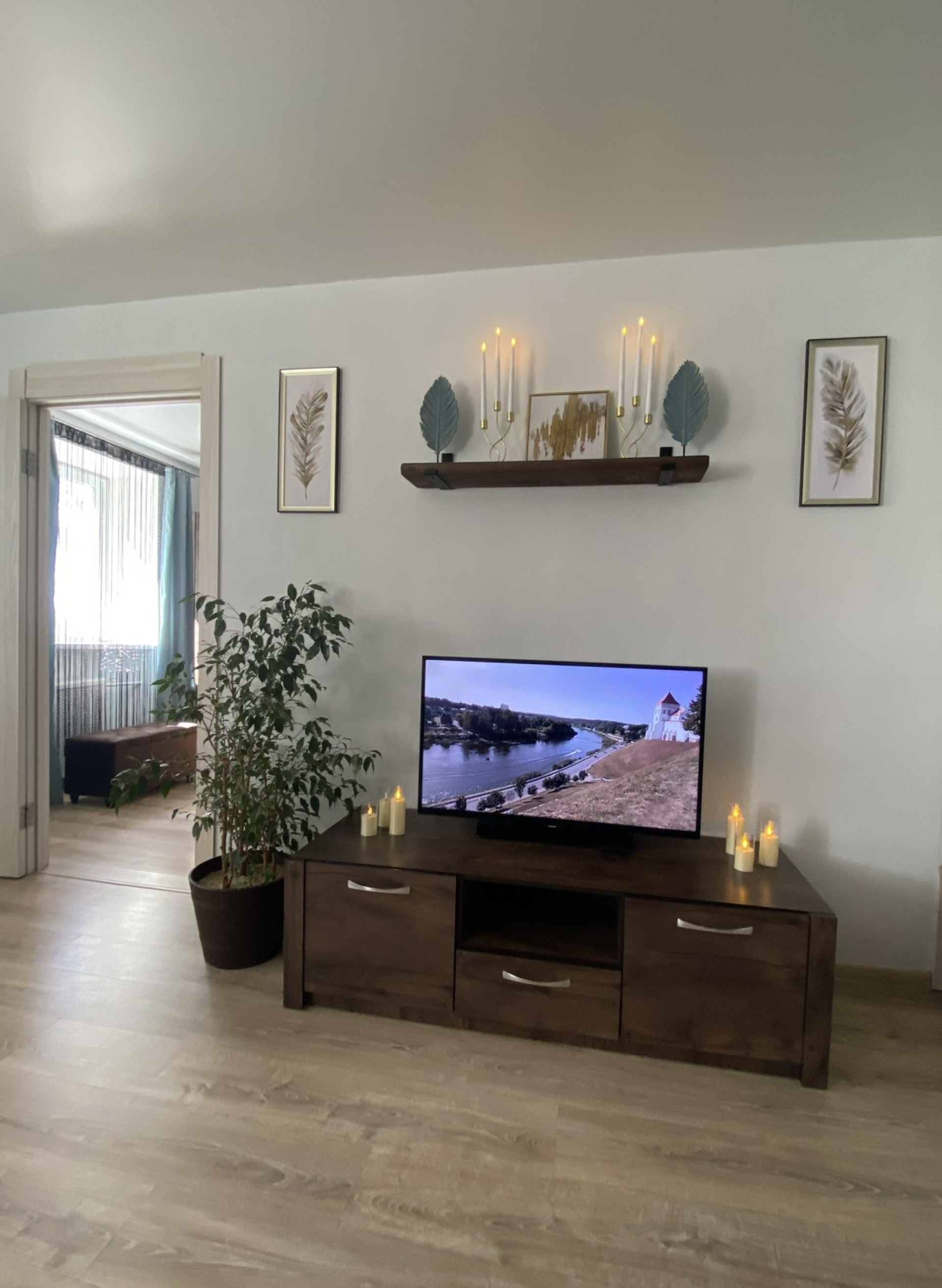 2-комнатная квартира, Космонавтов пр-т 6Б