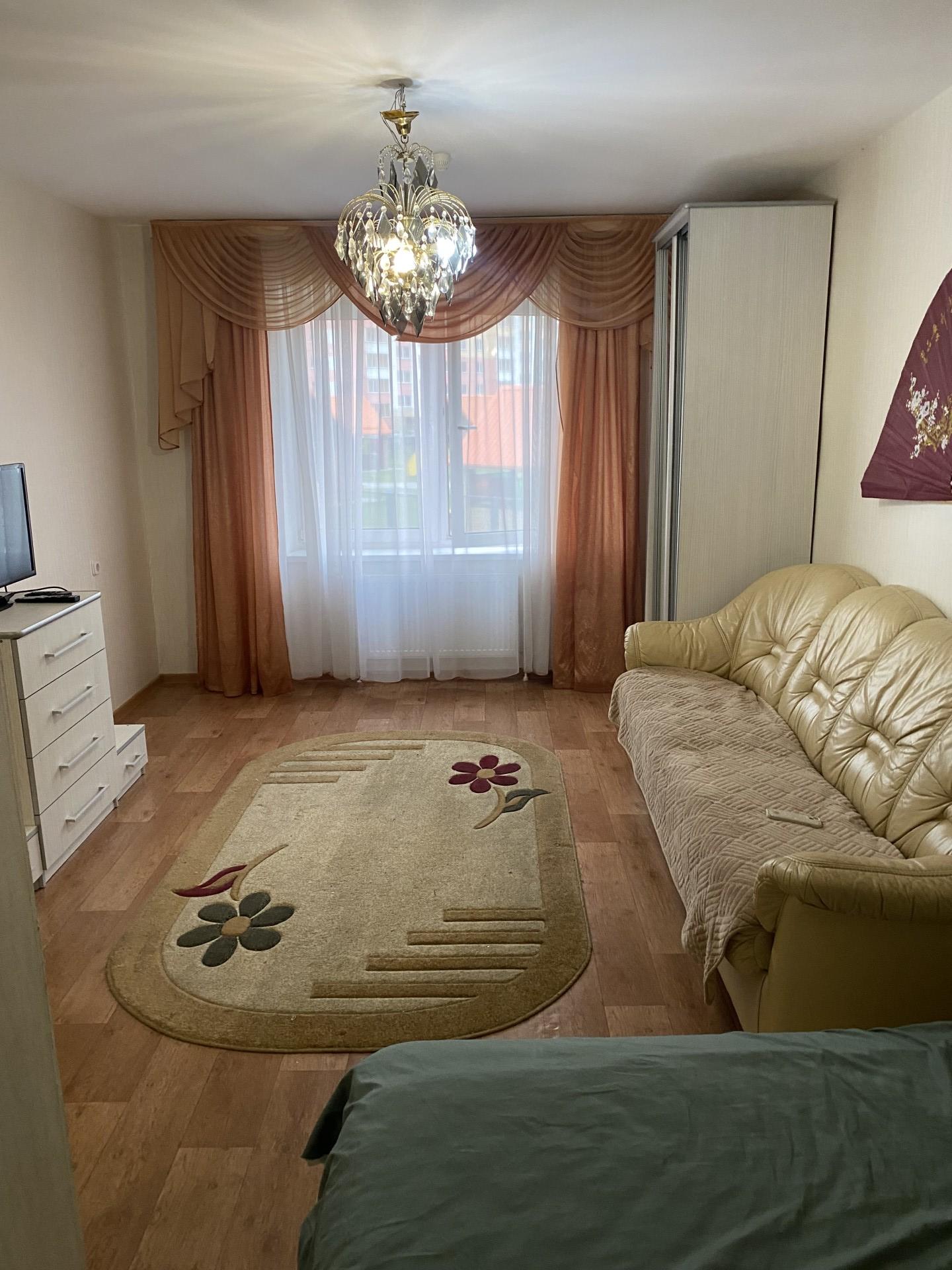 1-комнатная квартира, Богатырева ул. 39