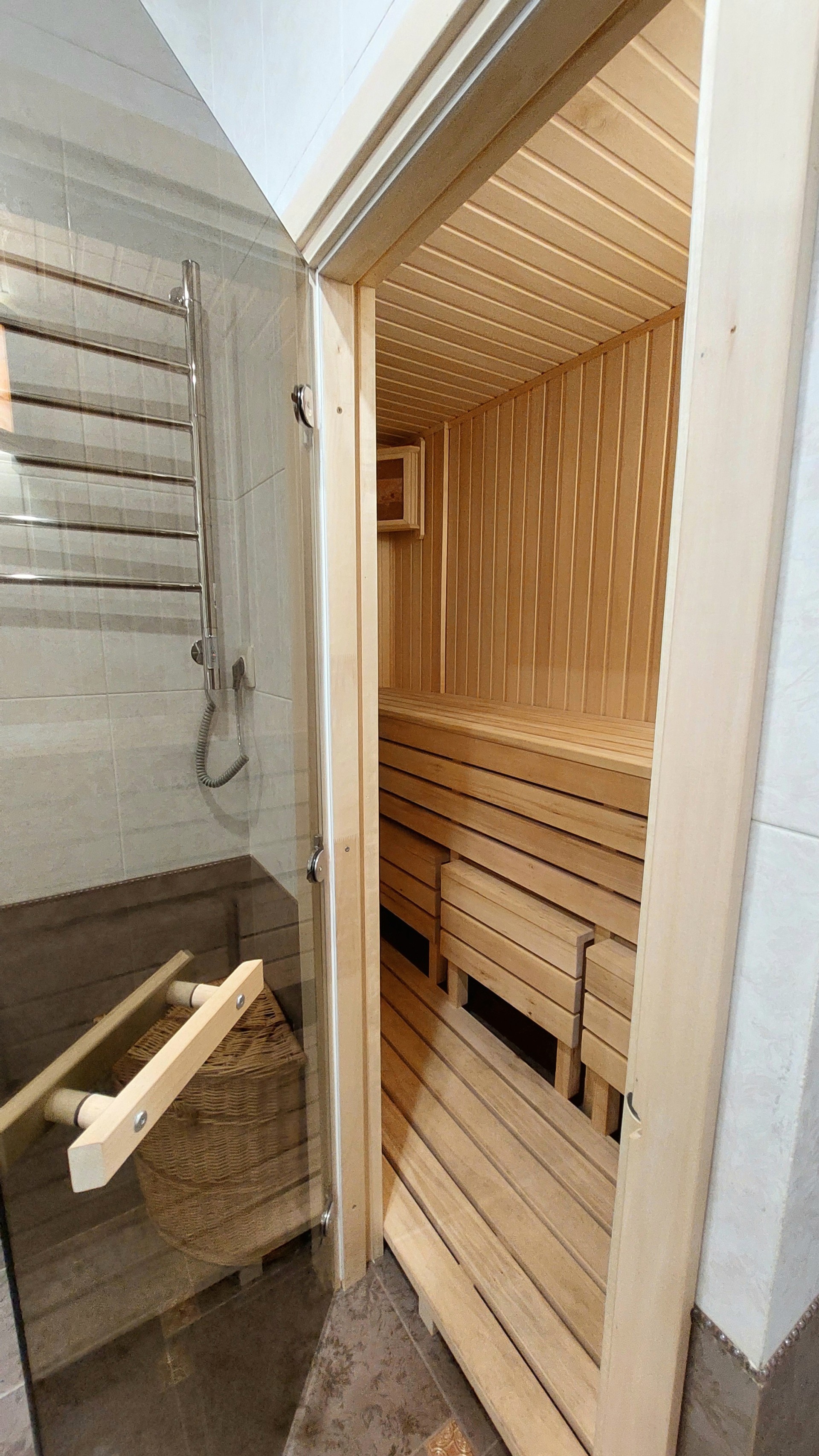 2-комнатная квартира, Маркса Карла ул. 11