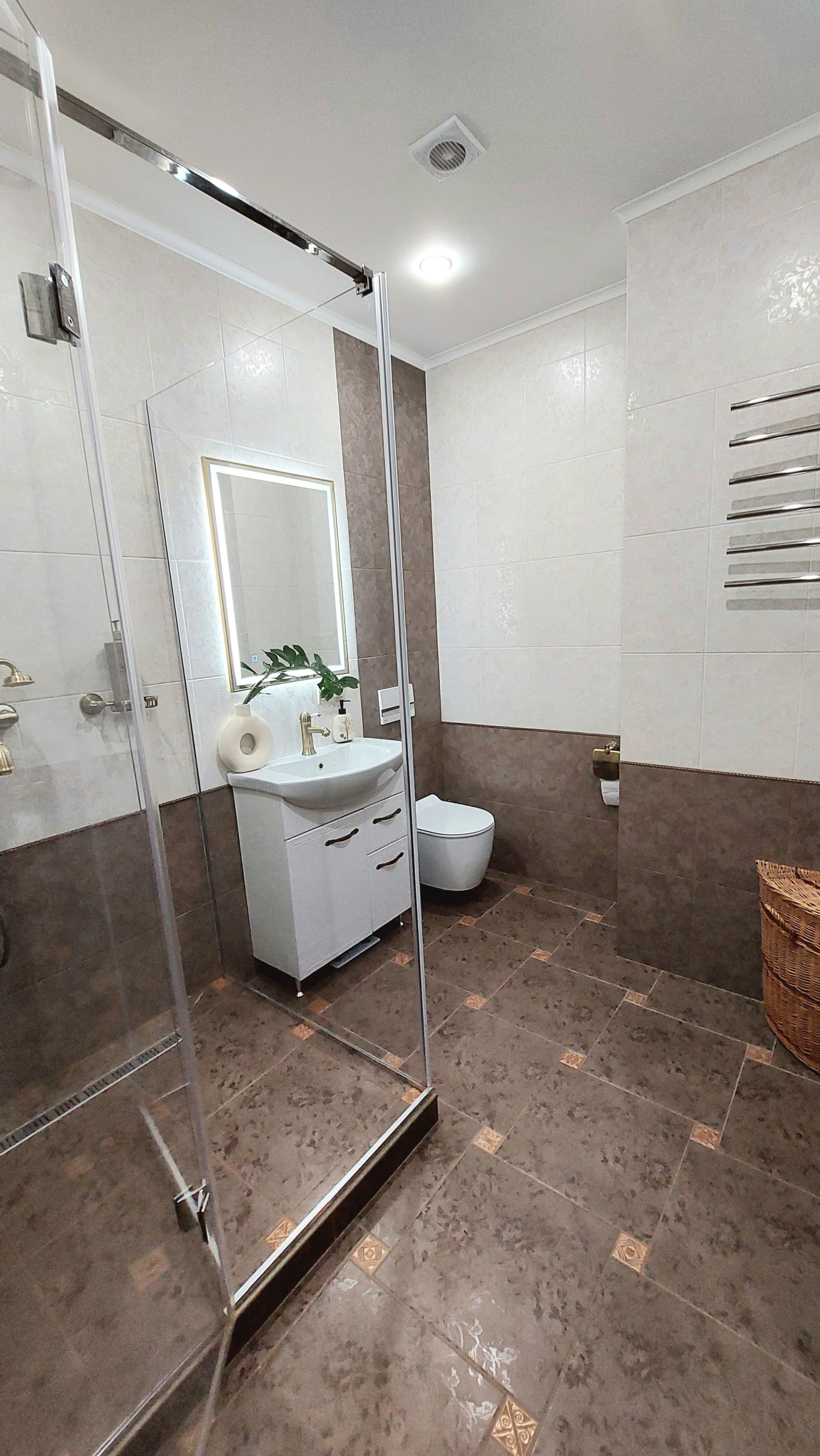 2-комнатная квартира, Маркса Карла ул. 11