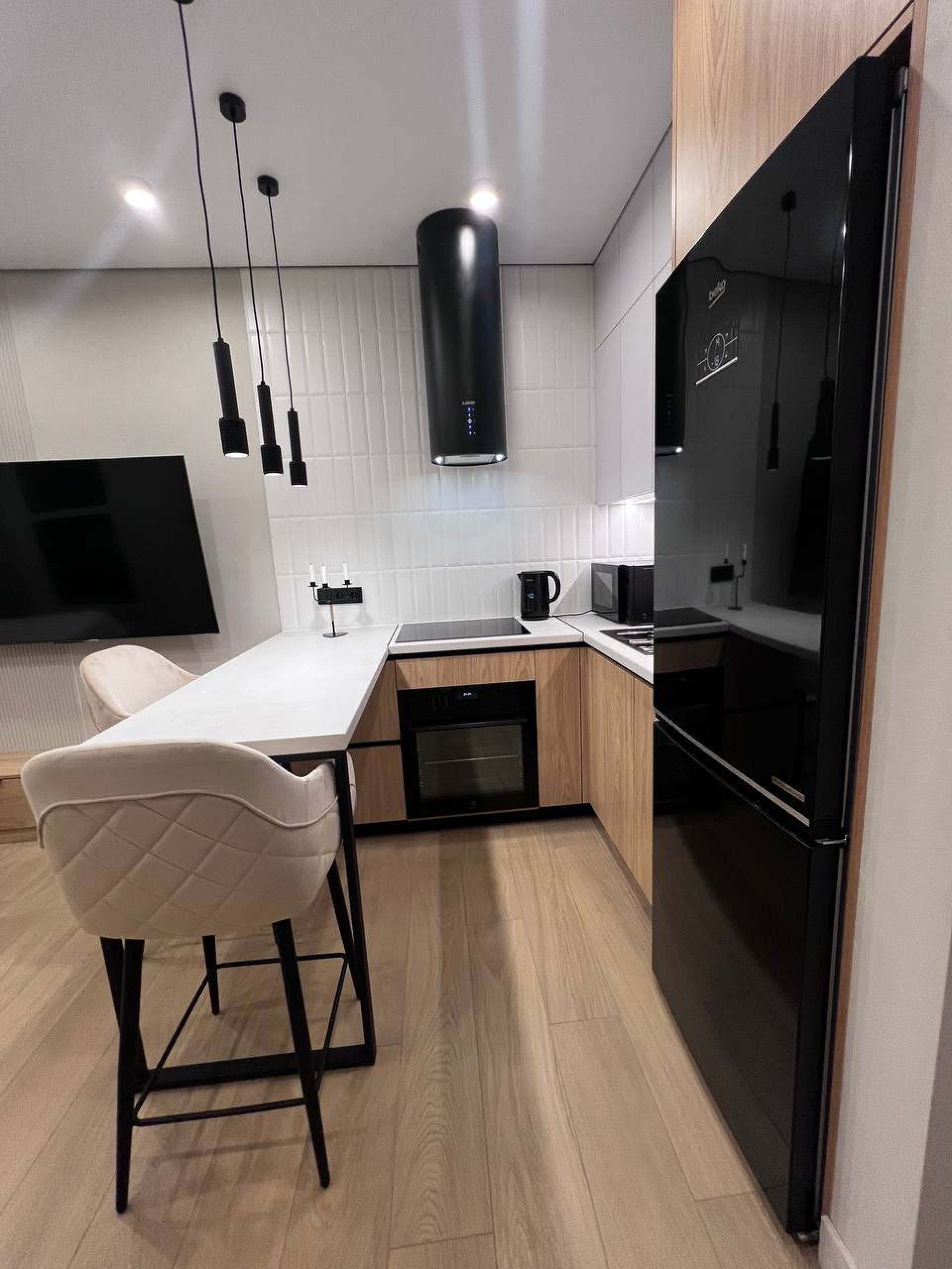 Студия, Игоря Лученка ул. 26