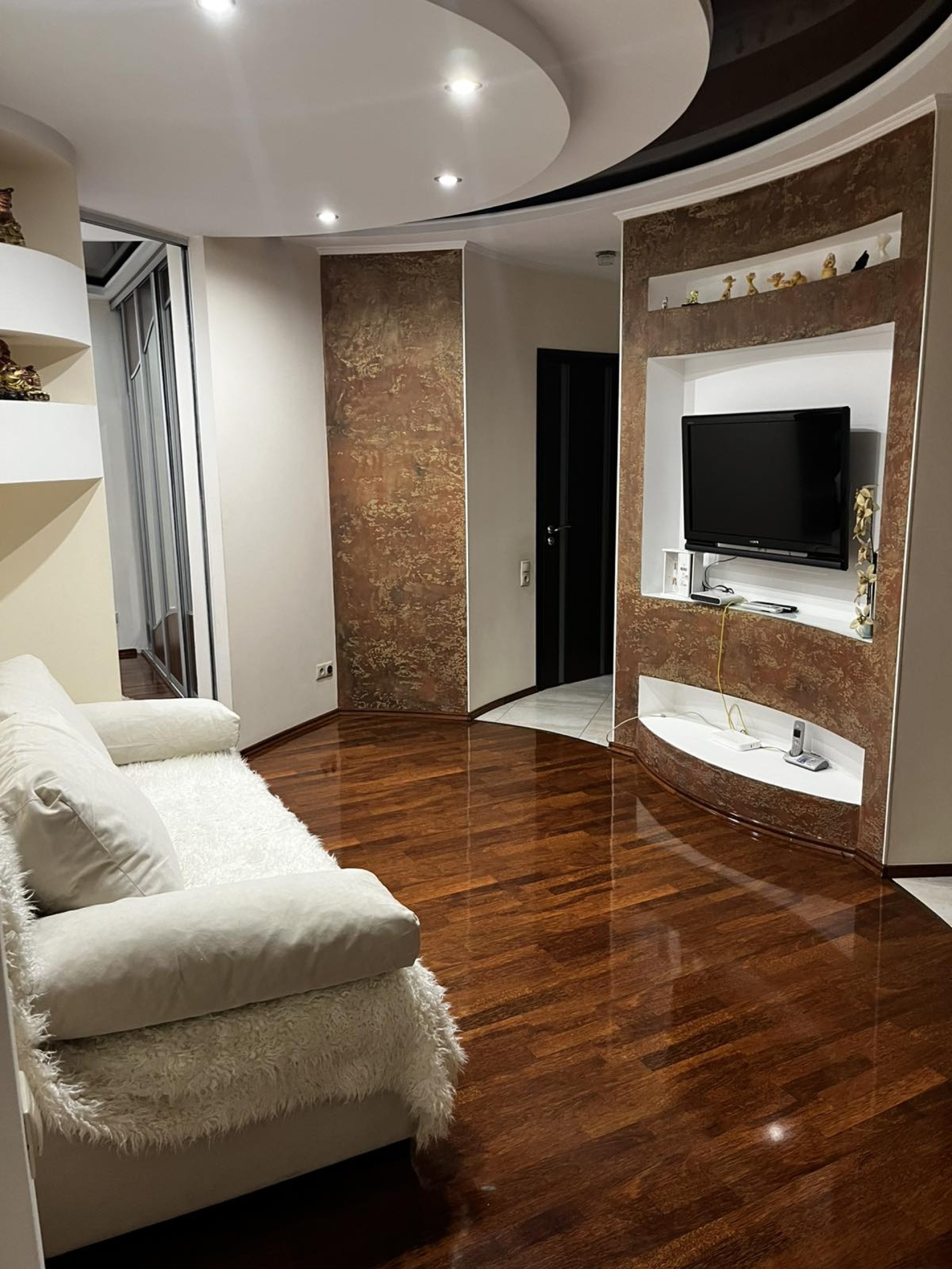 2-комнатная квартира, Пионерская ул. 12