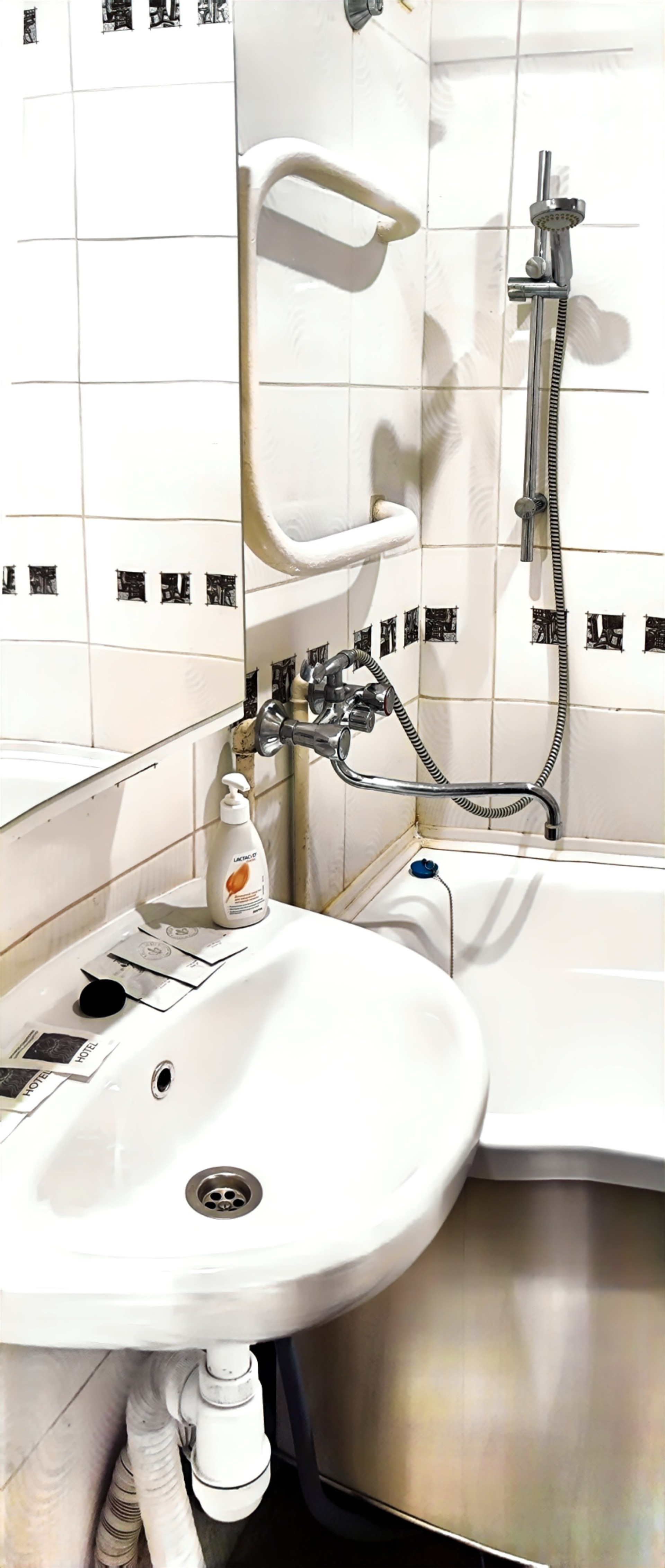 1-комнатная квартира, Лещинского ул. 25