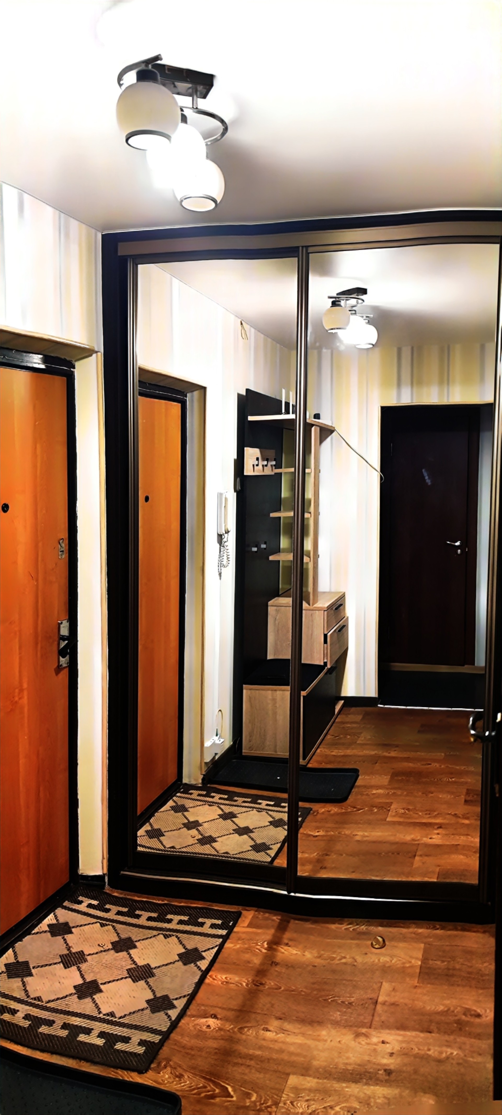 1-комнатная квартира, Лещинского ул. 25