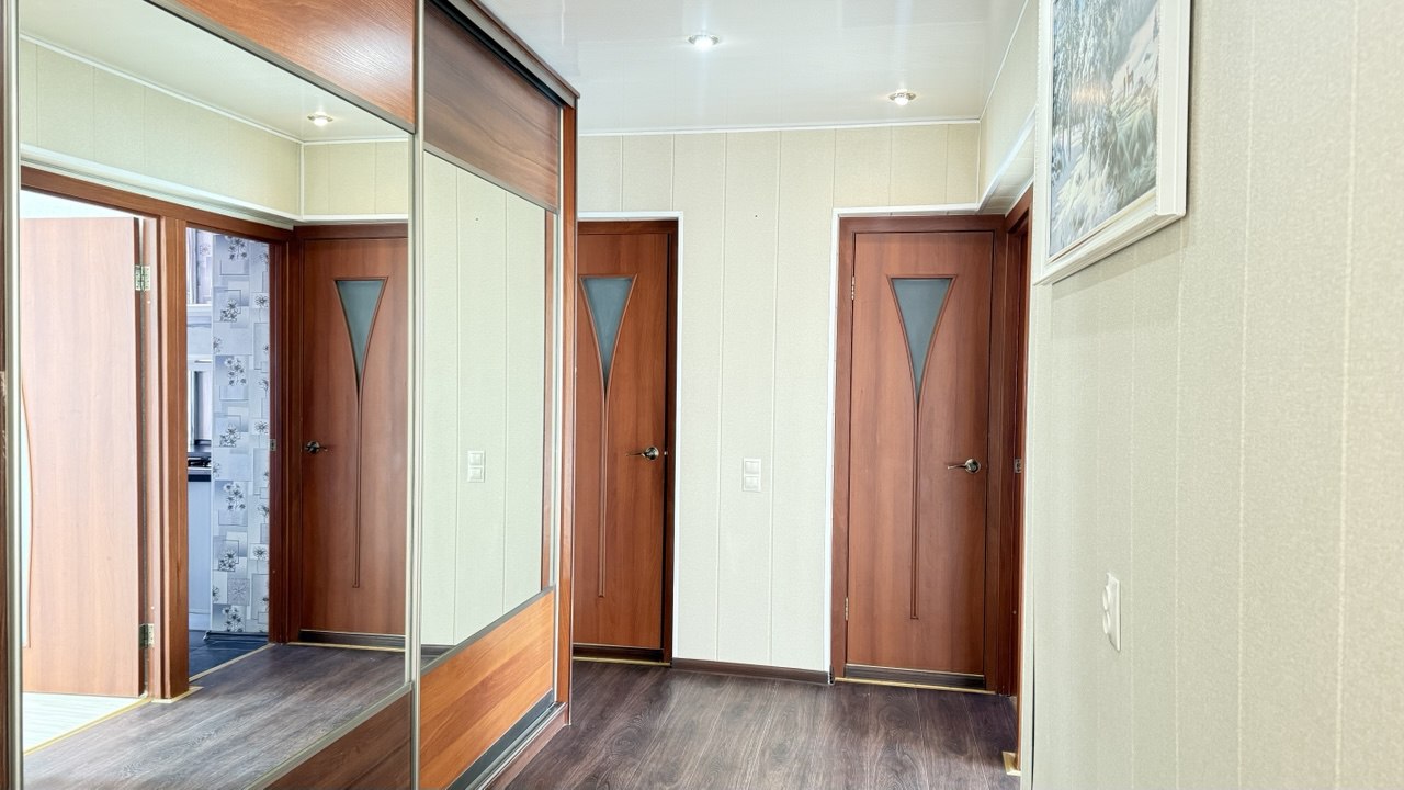 2-комнатная квартира, Воинов Интернационалистов ул. 18/2